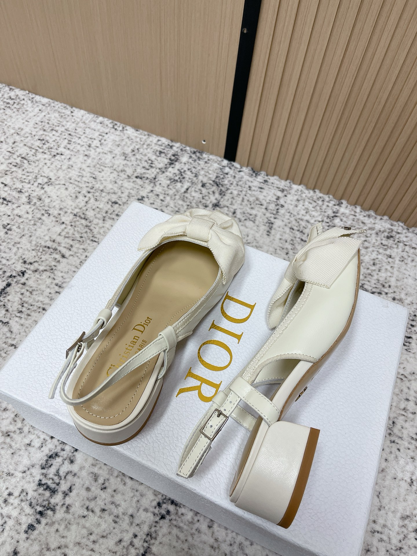 Dior Style Leather Women's Shoes style reference detail image 4 from source 775482