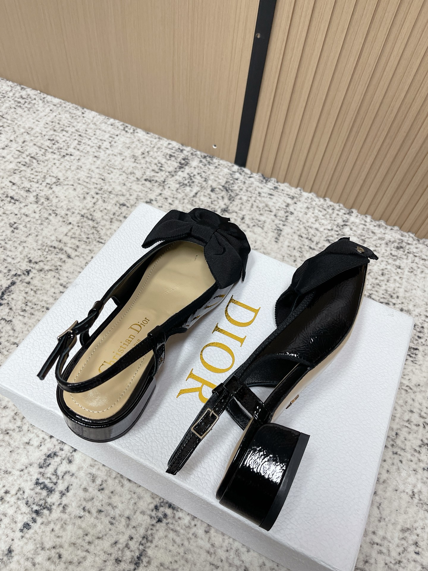 Dior Style Leather Women's Shoes style reference detail image 4 from source 775483