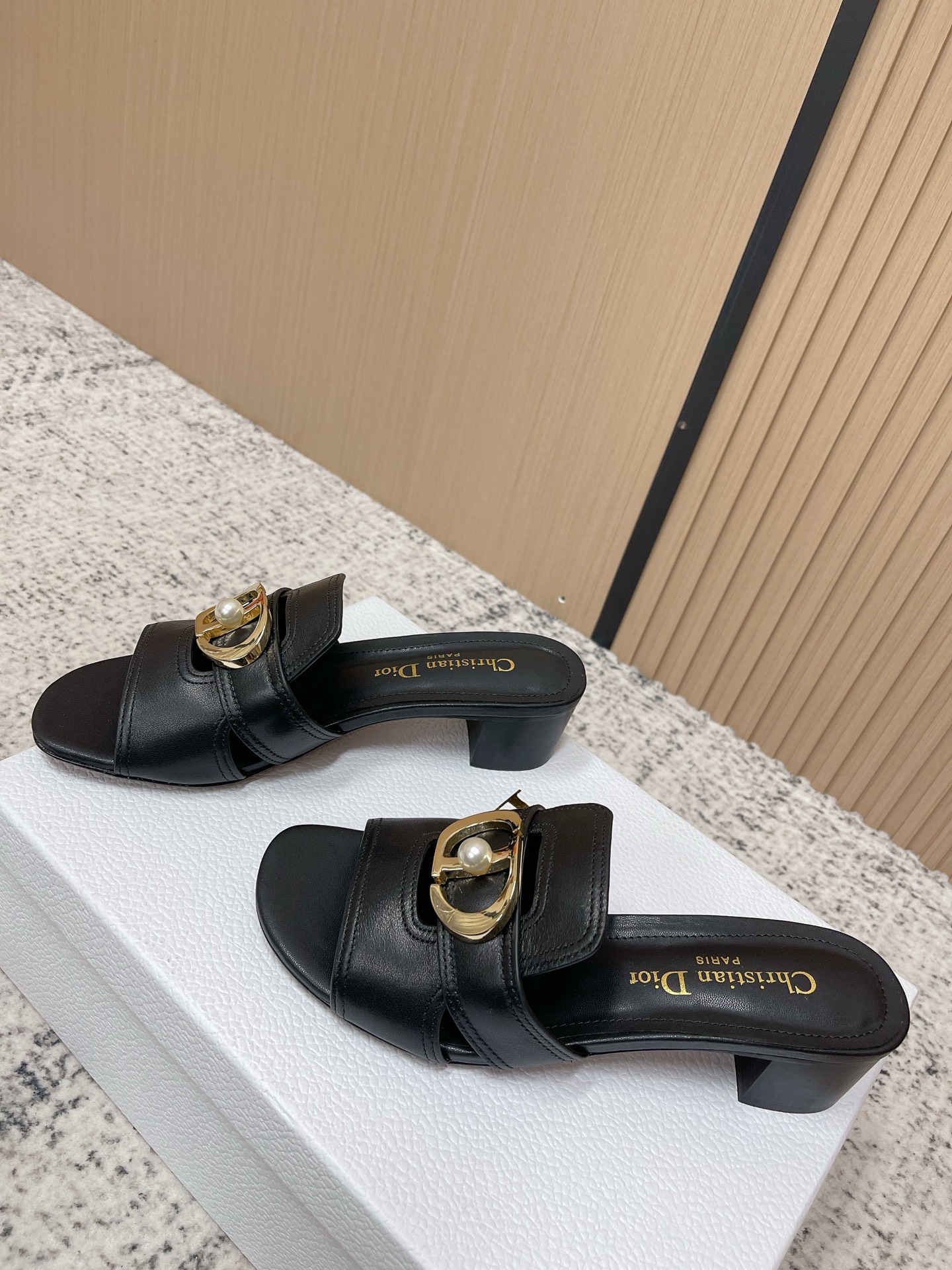 Dior Dior迪奥 26s Oblique字母拖鞋系列 平底粗跟女鞋
