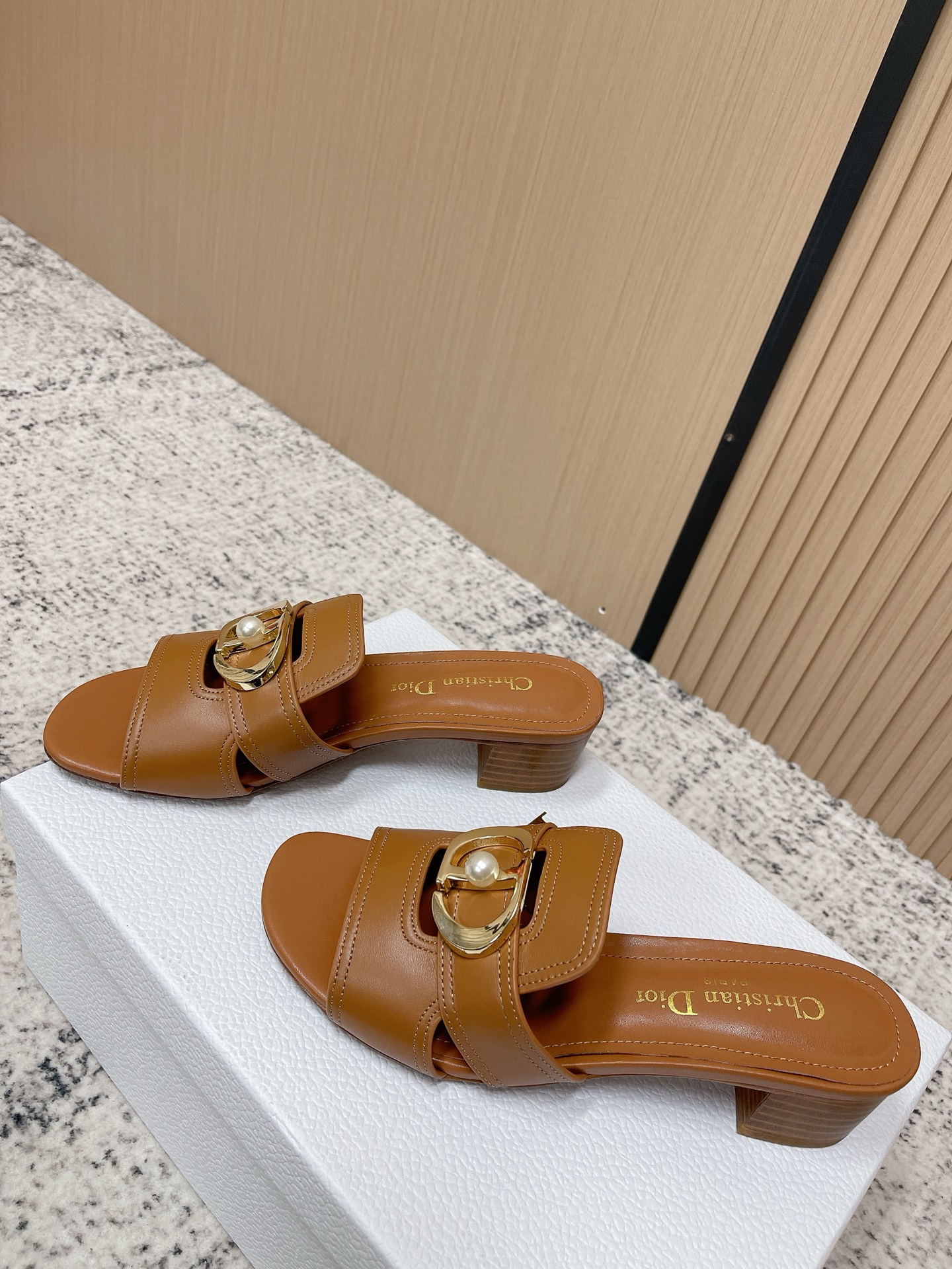 Dior Dior迪奥 26s Oblique字母拖鞋系列 平底粗跟女鞋