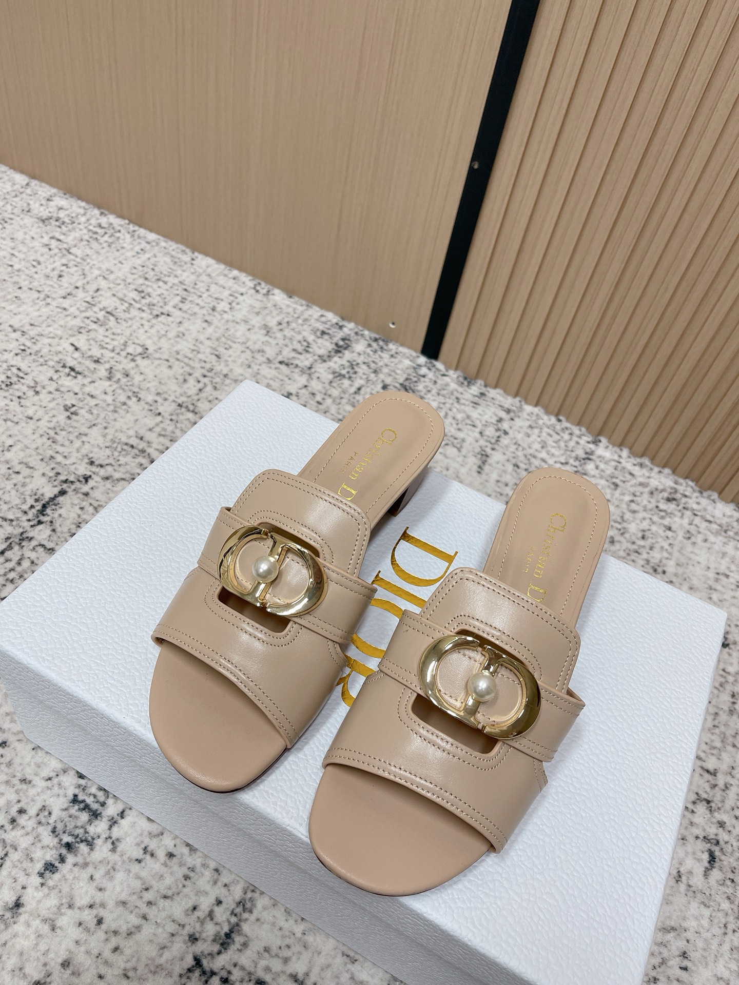 Dior Dior迪奥 26s Oblique字母拖鞋系列 平底粗跟女鞋