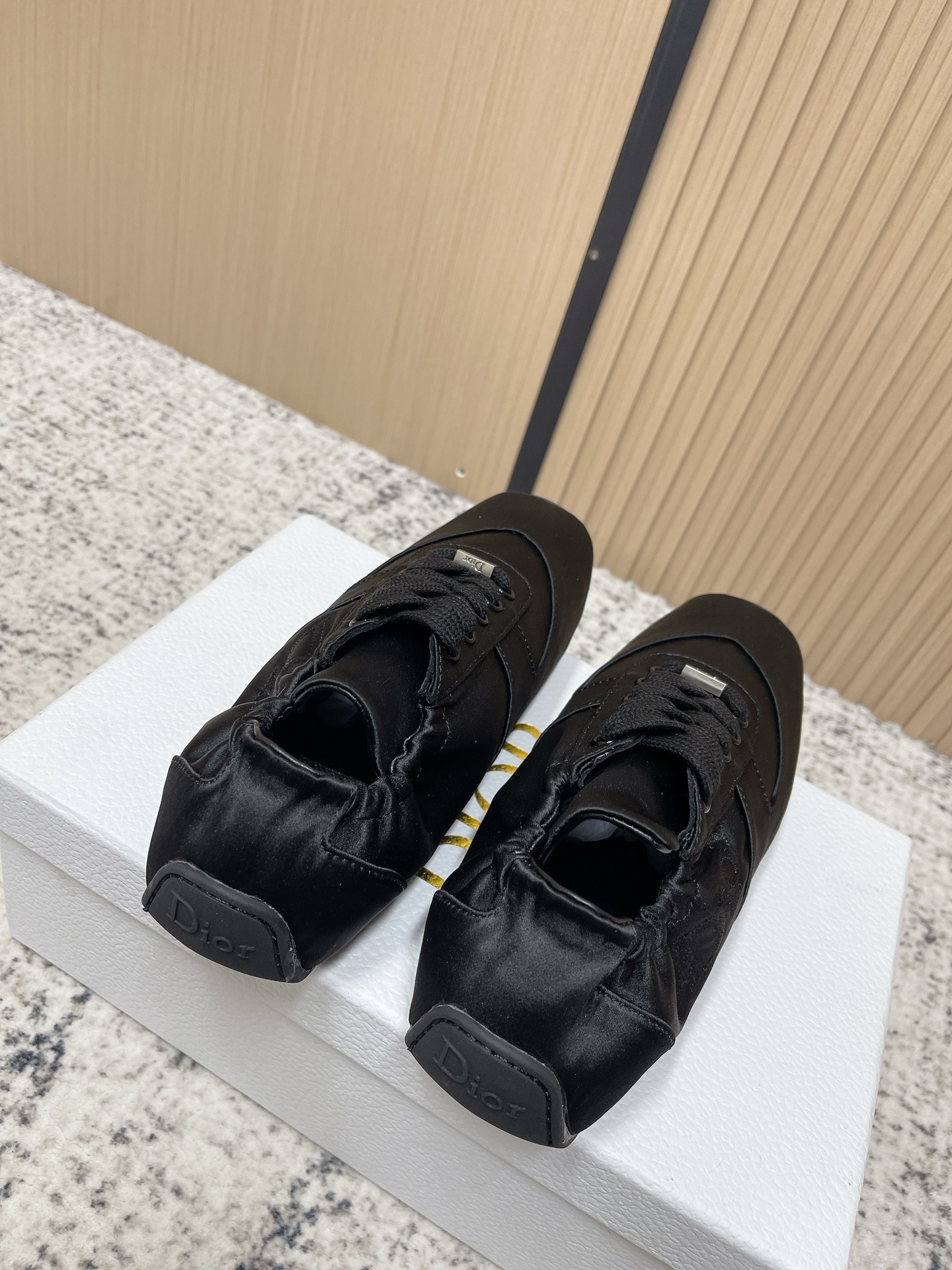 Dior Style Leather Women's Shoes style reference detail image 4 from source 775456
