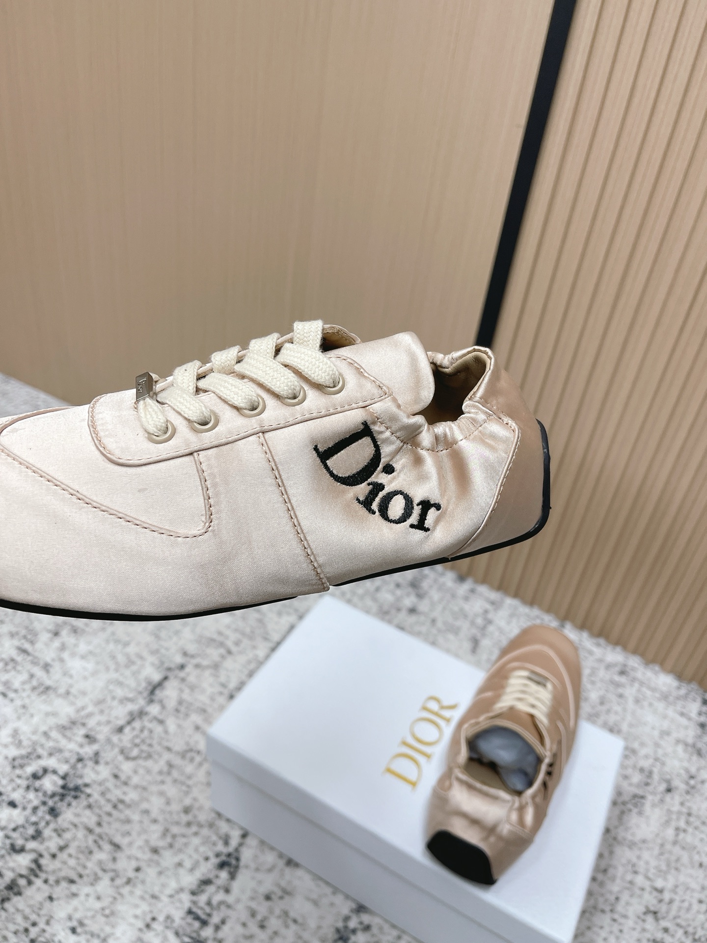 Dior Style Leather Women's Shoes style reference detail image 9 from source 775457