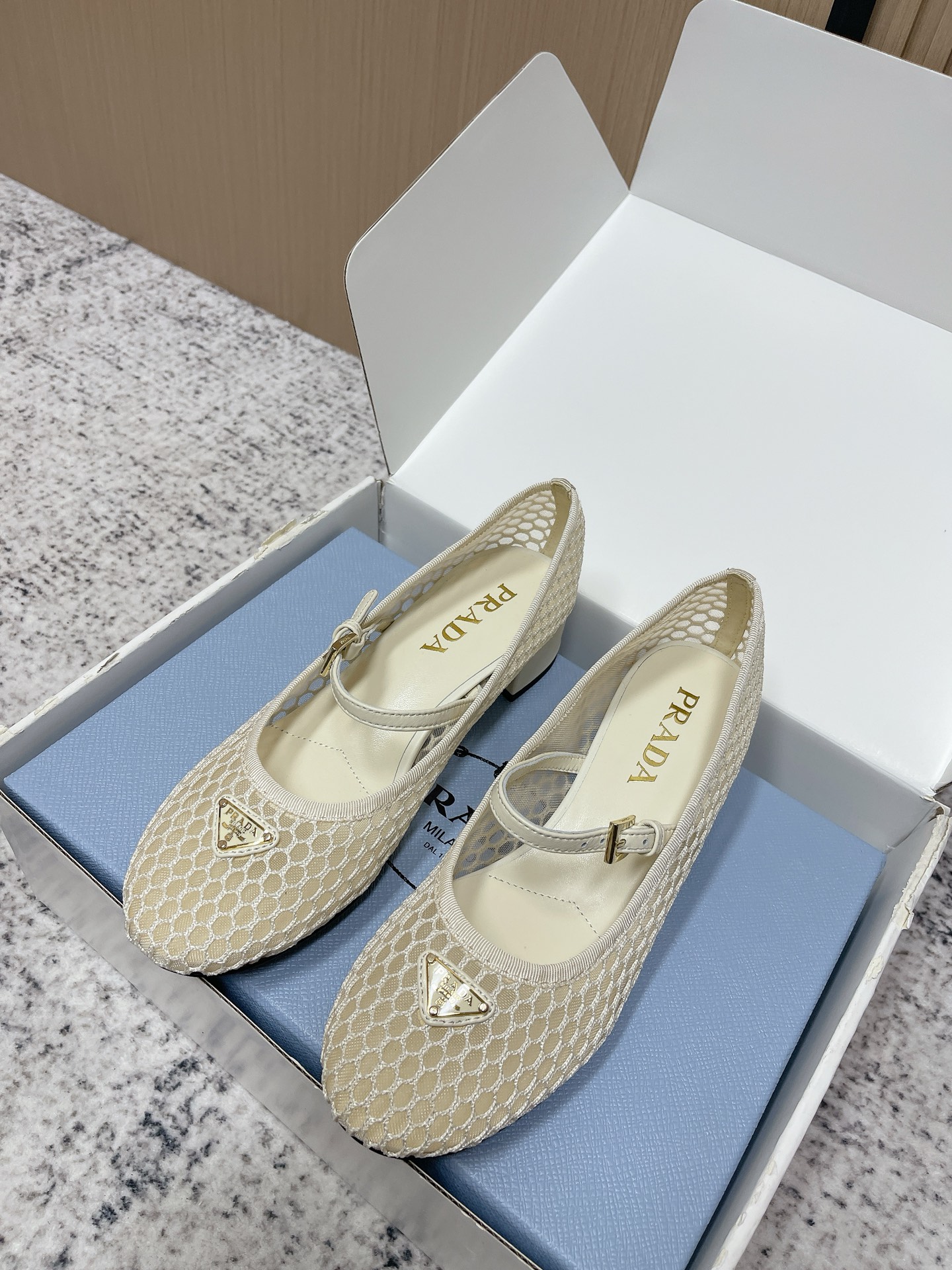 Prada Style Leather Women's Shoes Lookbook Reference image 1