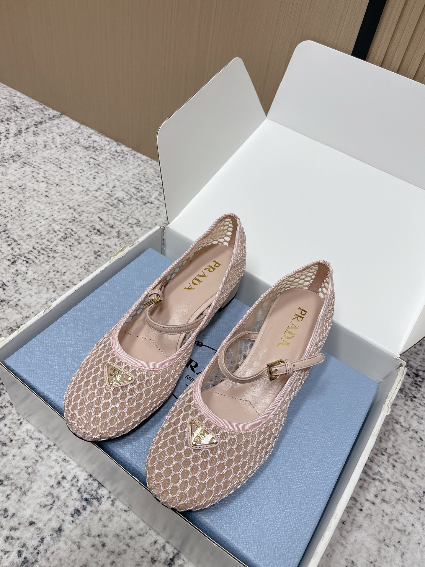 Prada Style Leather Women's Shoes Lookbook Reference image 1