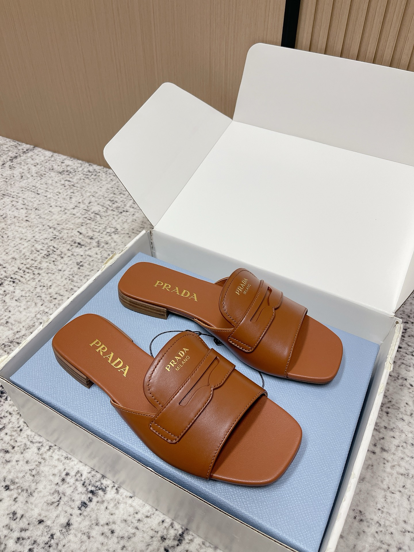 Prada Style Leather Women's Shoes style reference detail image 6 from source 774947