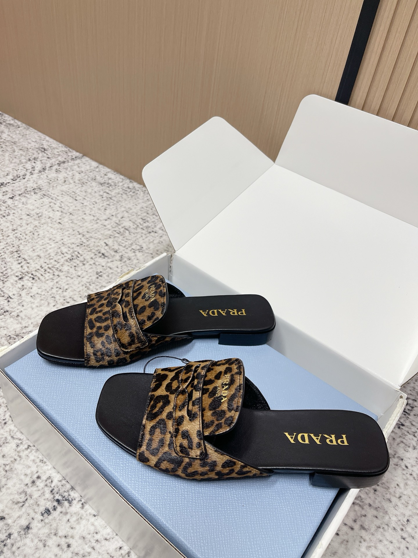 Prada Style Leather Women's Shoes Lookbook Reference image 2