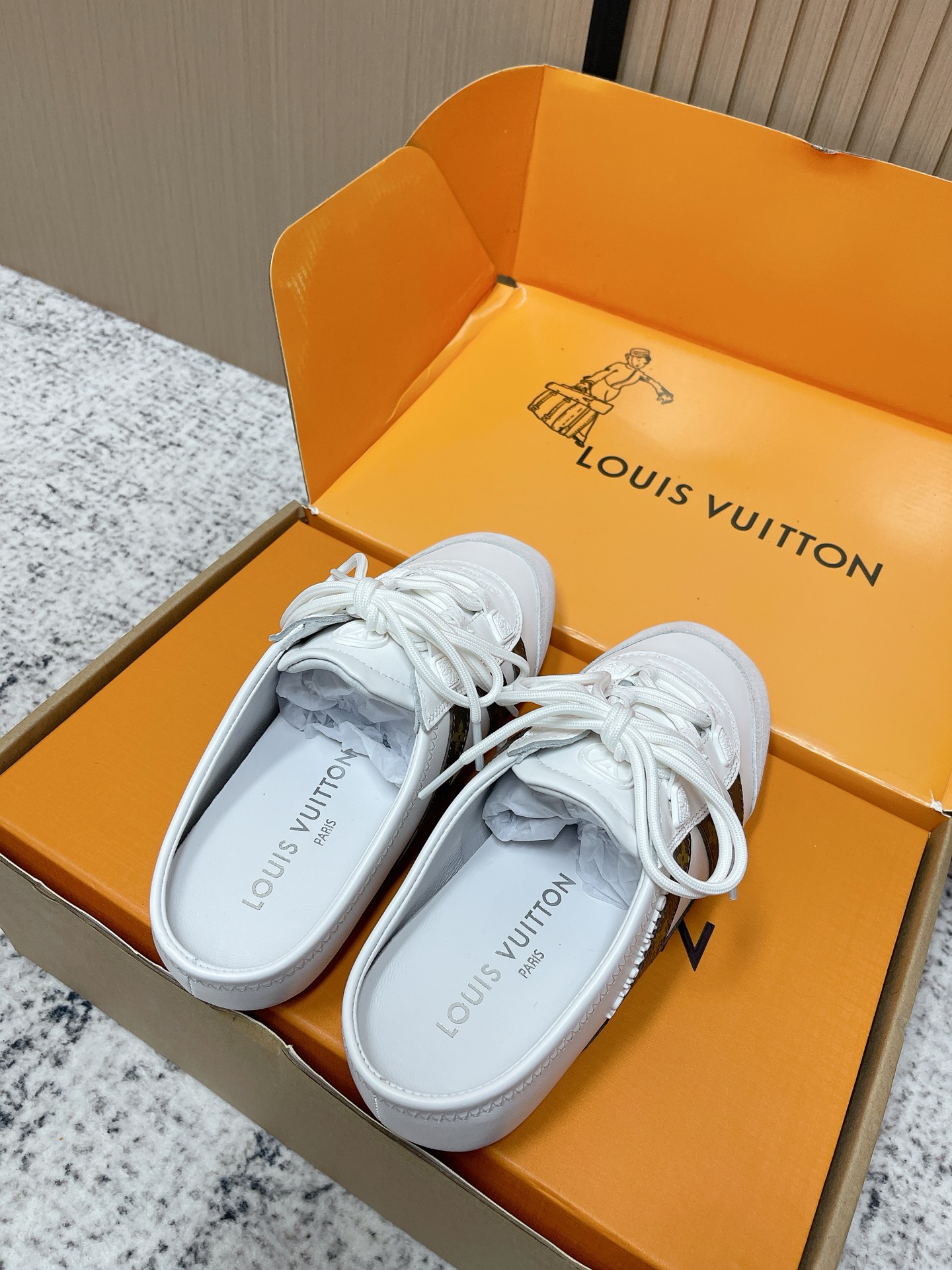 Louis Vuitton LV最新Sneakerina系列 玛丽珍 芭蕾运动鞋 半拖鞋 德训鞋 休闲 平底鞋