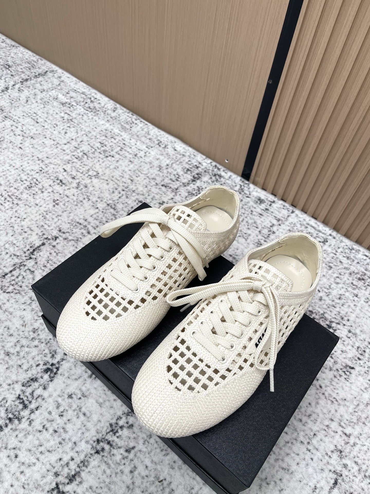 Prada Style Leather Women's Shoes Lookbook Reference image 1