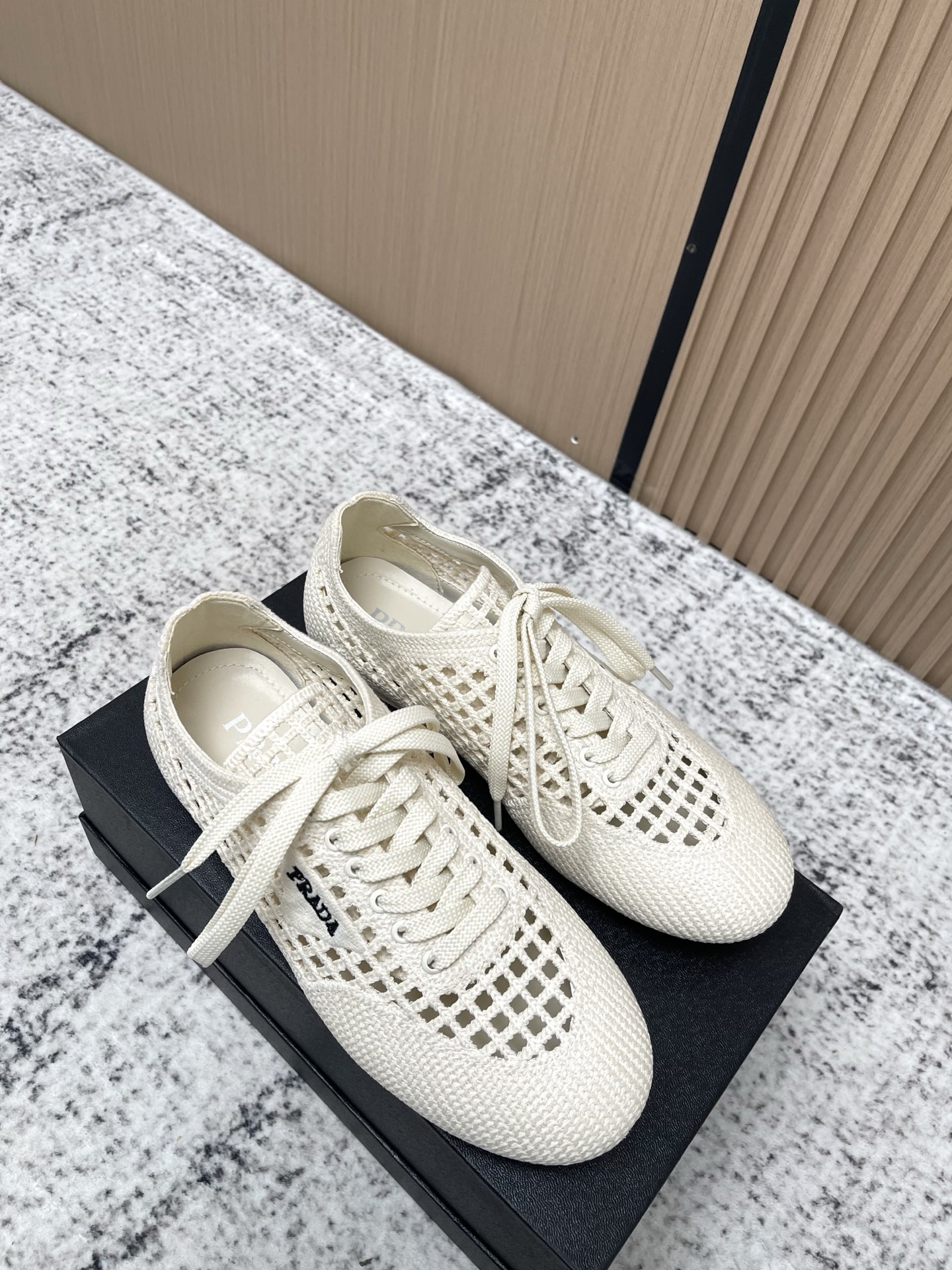 Prada Style Leather Women's Shoes style reference detail image 6 from source 774953