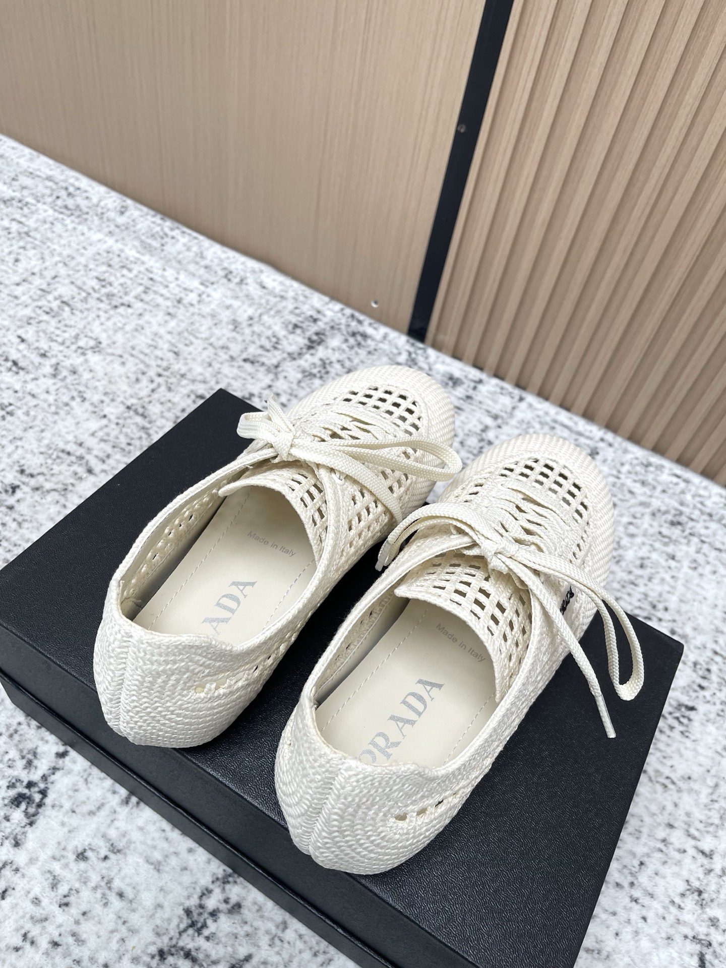 Prada Style Leather Women's Shoes style reference detail image 4 from source 774953