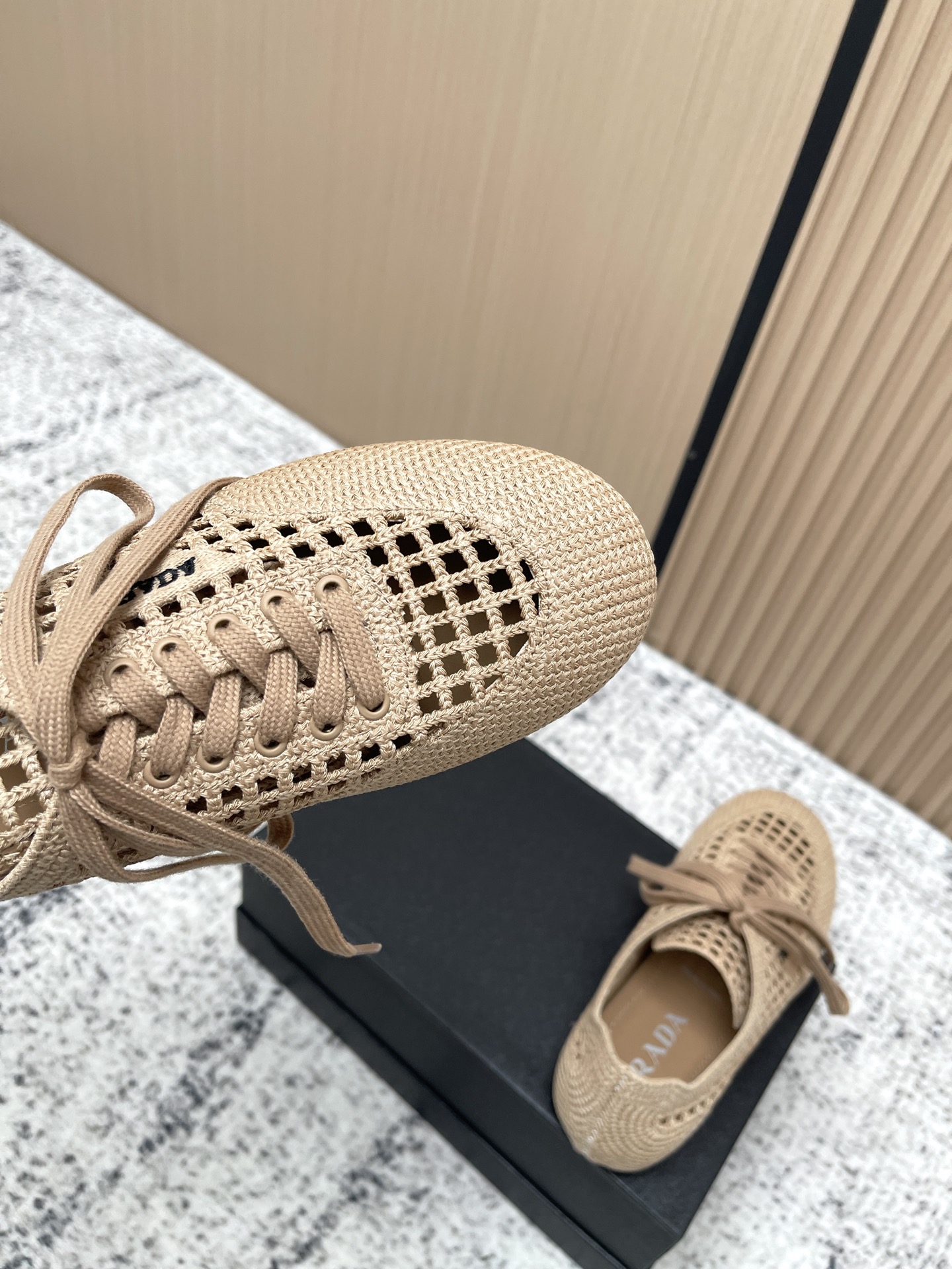 Prada Style Leather Women's Shoes style reference detail image 7 from source 774954