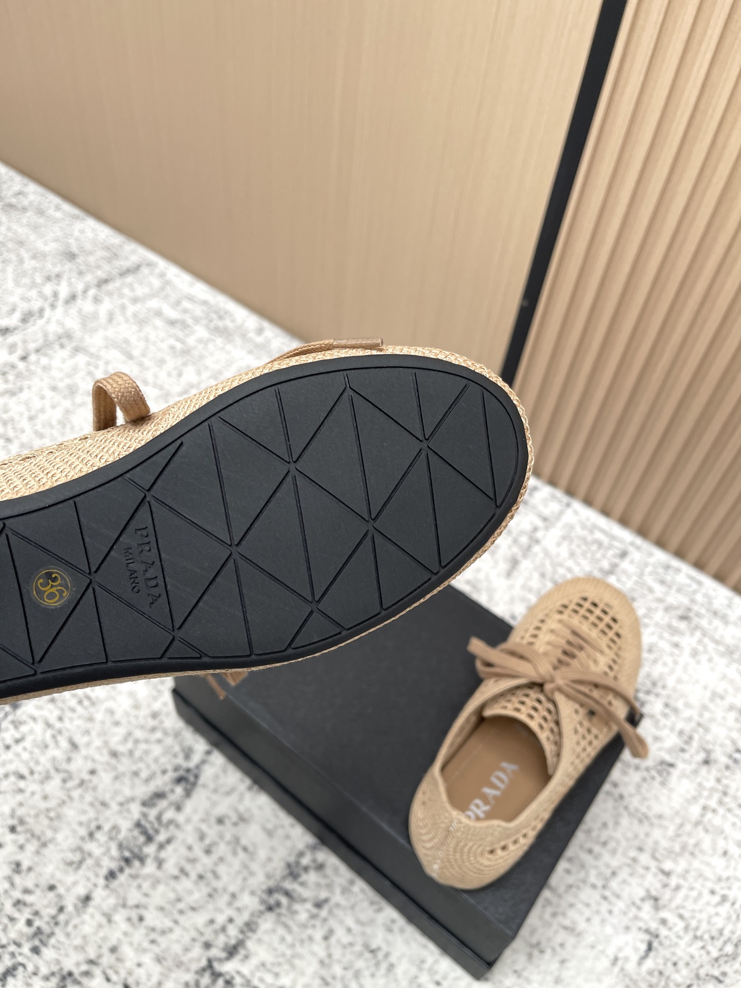 Prada Style Leather Women's Shoes style reference detail image 8 from source 774954