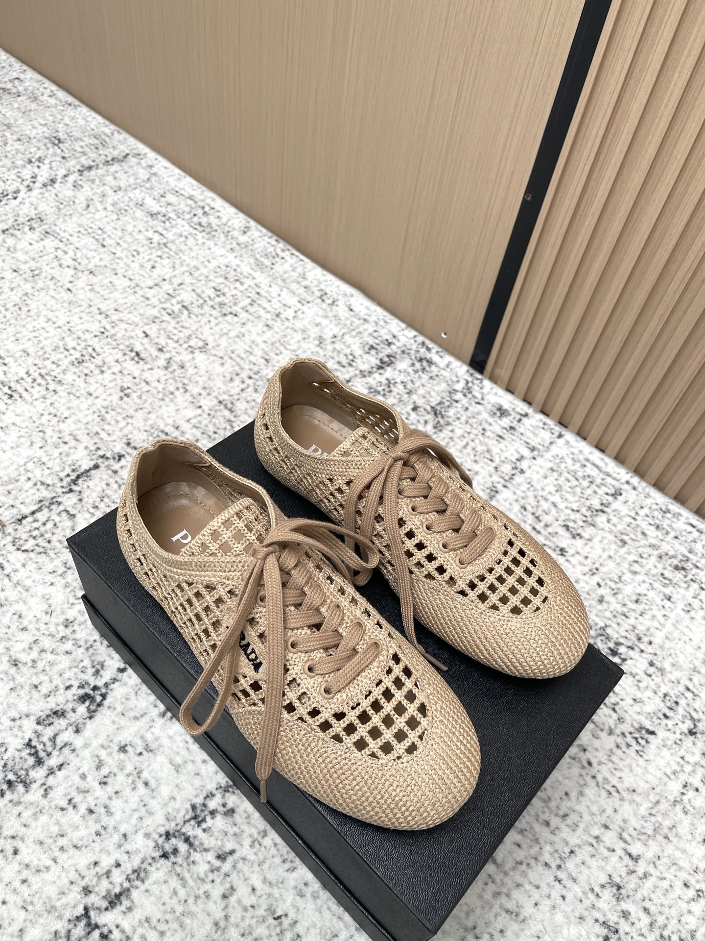 Prada Style Leather Women's Shoes style reference detail image 6 from source 774954