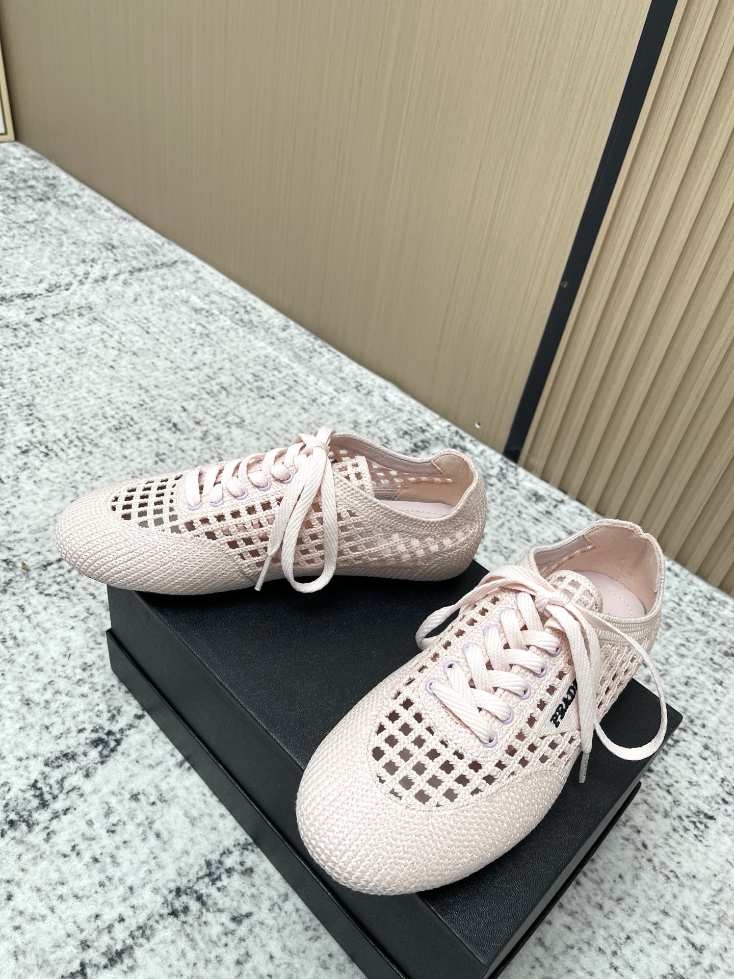 Prada Style Leather Women's Shoes style reference detail image 3 from source 774955
