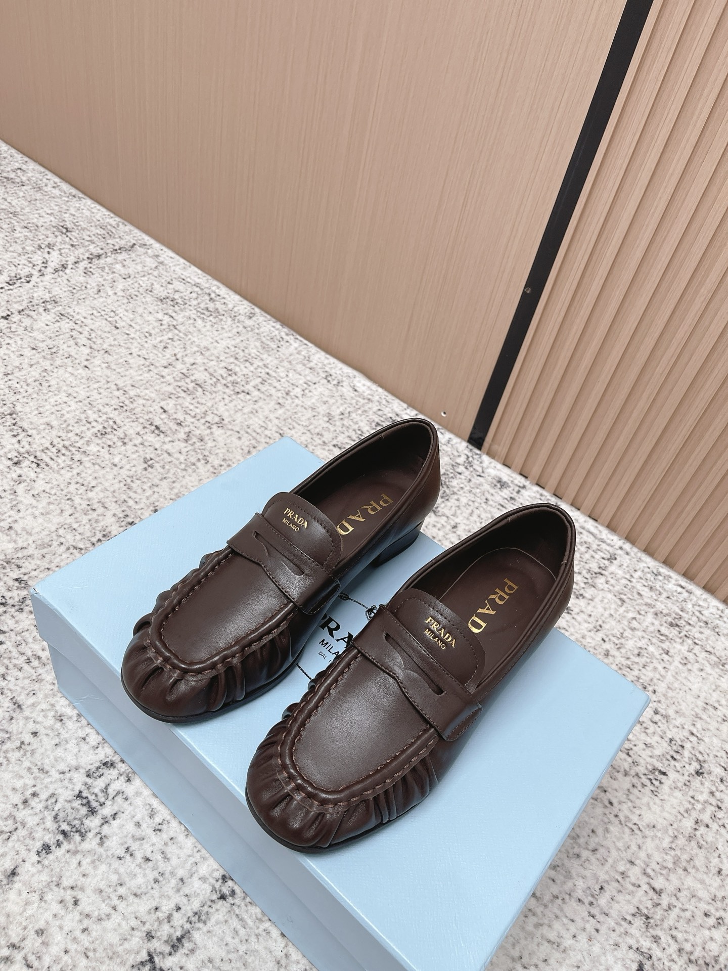 Prada Style Leather Women's Shoes Lookbook Reference image 1