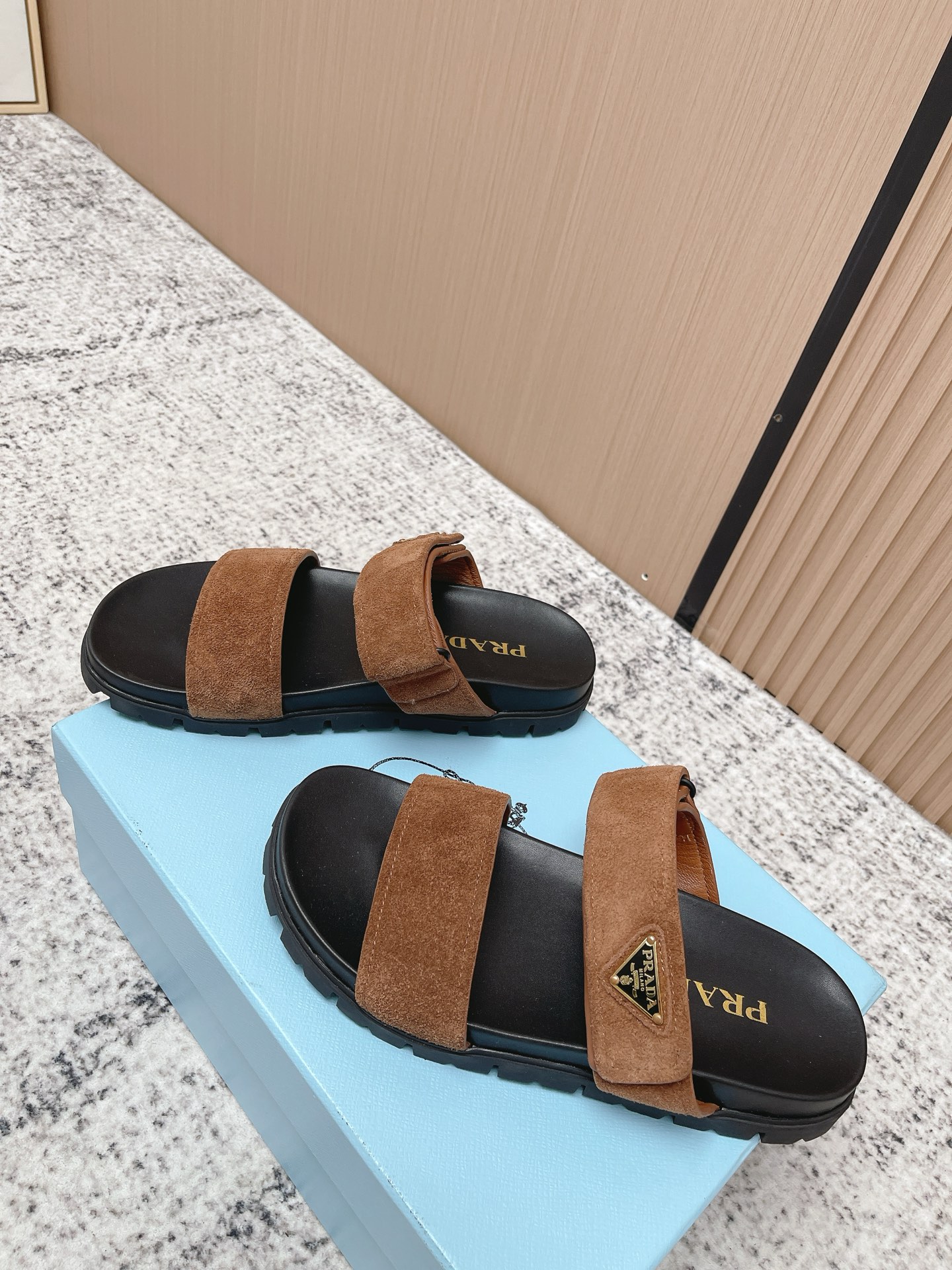 Prada Style Leather Women's Shoes Lookbook Reference image 2