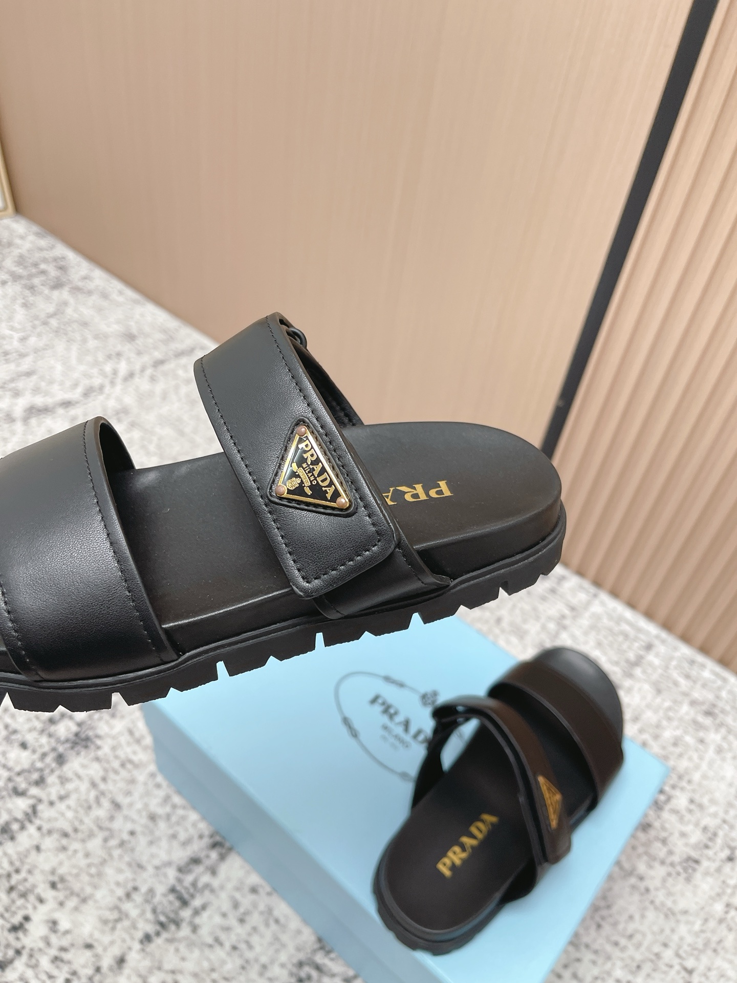 Prada Style Leather Women's Shoes style reference detail image 9 from source 774969