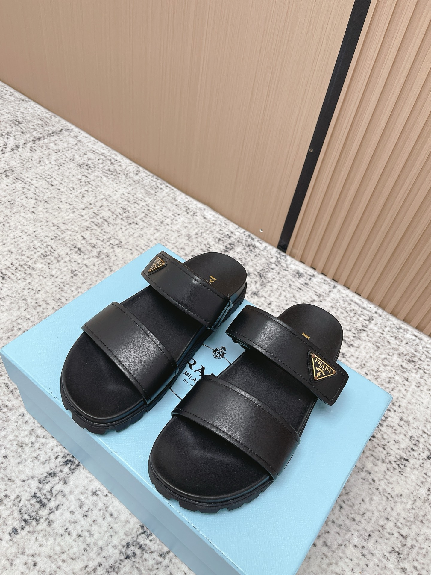 Prada Style Leather Women's Shoes Lookbook Reference image 1