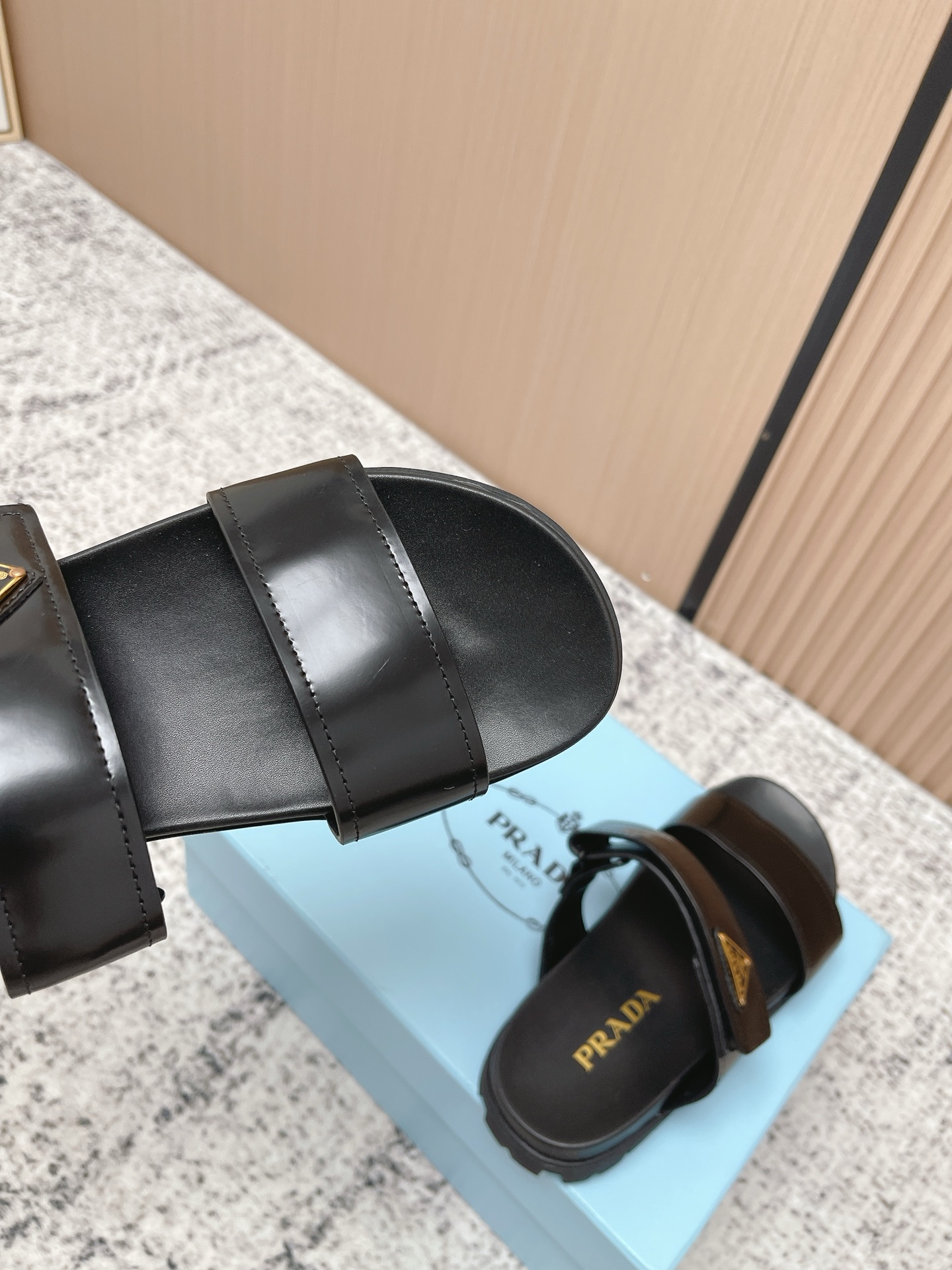 Prada Style Leather Women's Shoes style reference detail image 7 from source 774970
