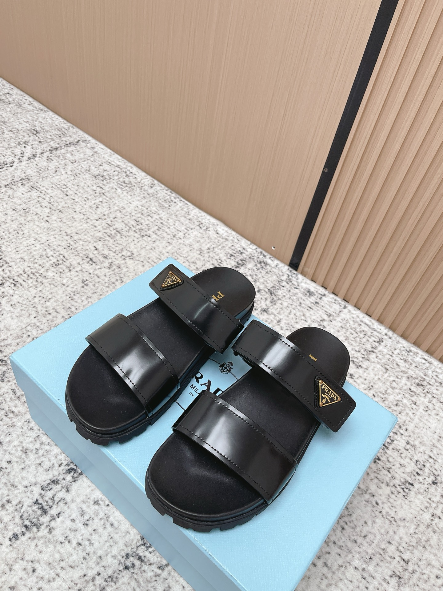 Prada Style Leather Women's Shoes Lookbook Reference image 1