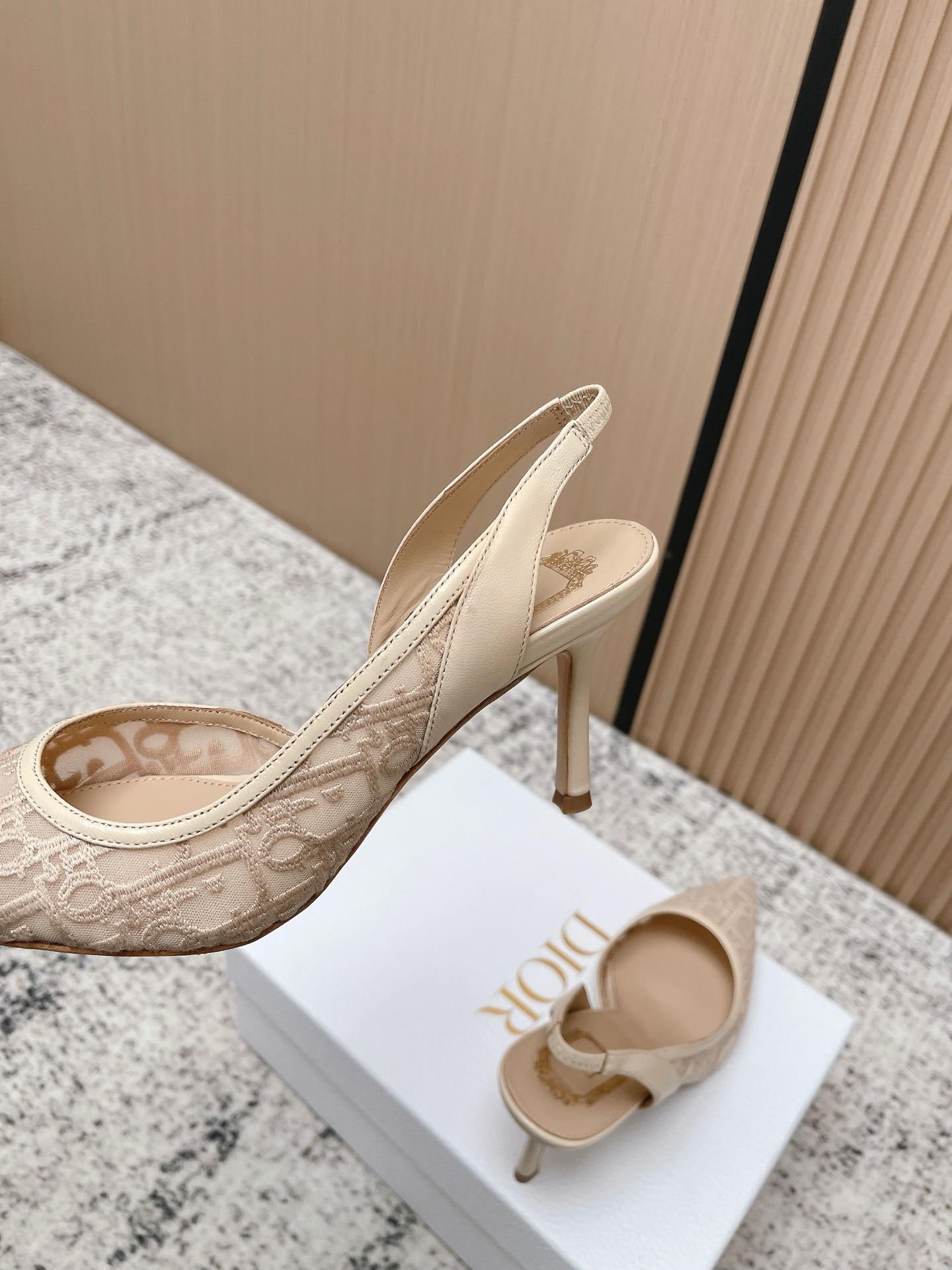 Dior Style Black Leather Women's Shoes style reference detail image 9 from source 775474
