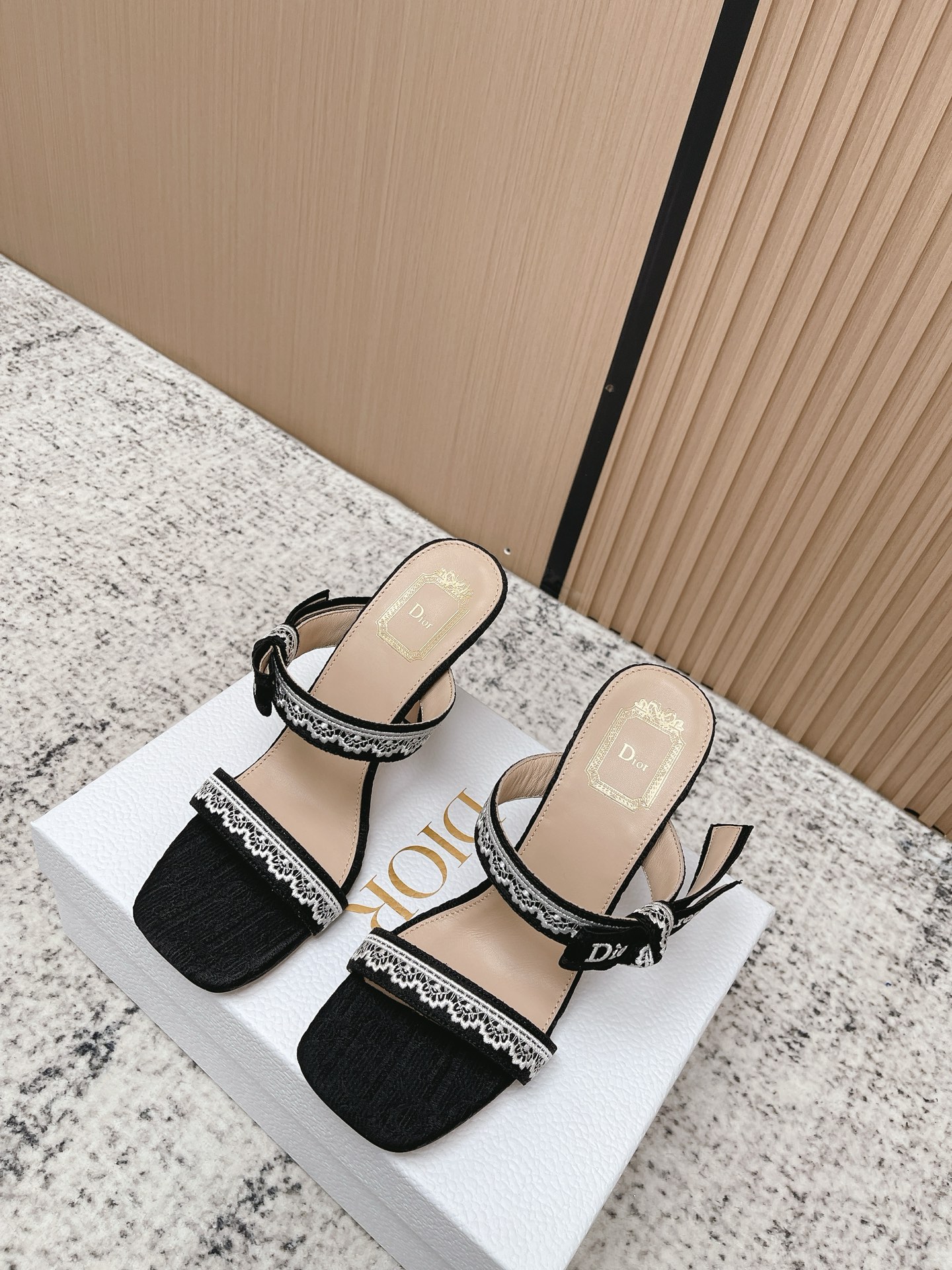 Dior Style Leather Women's Shoes Lookbook Reference image 1