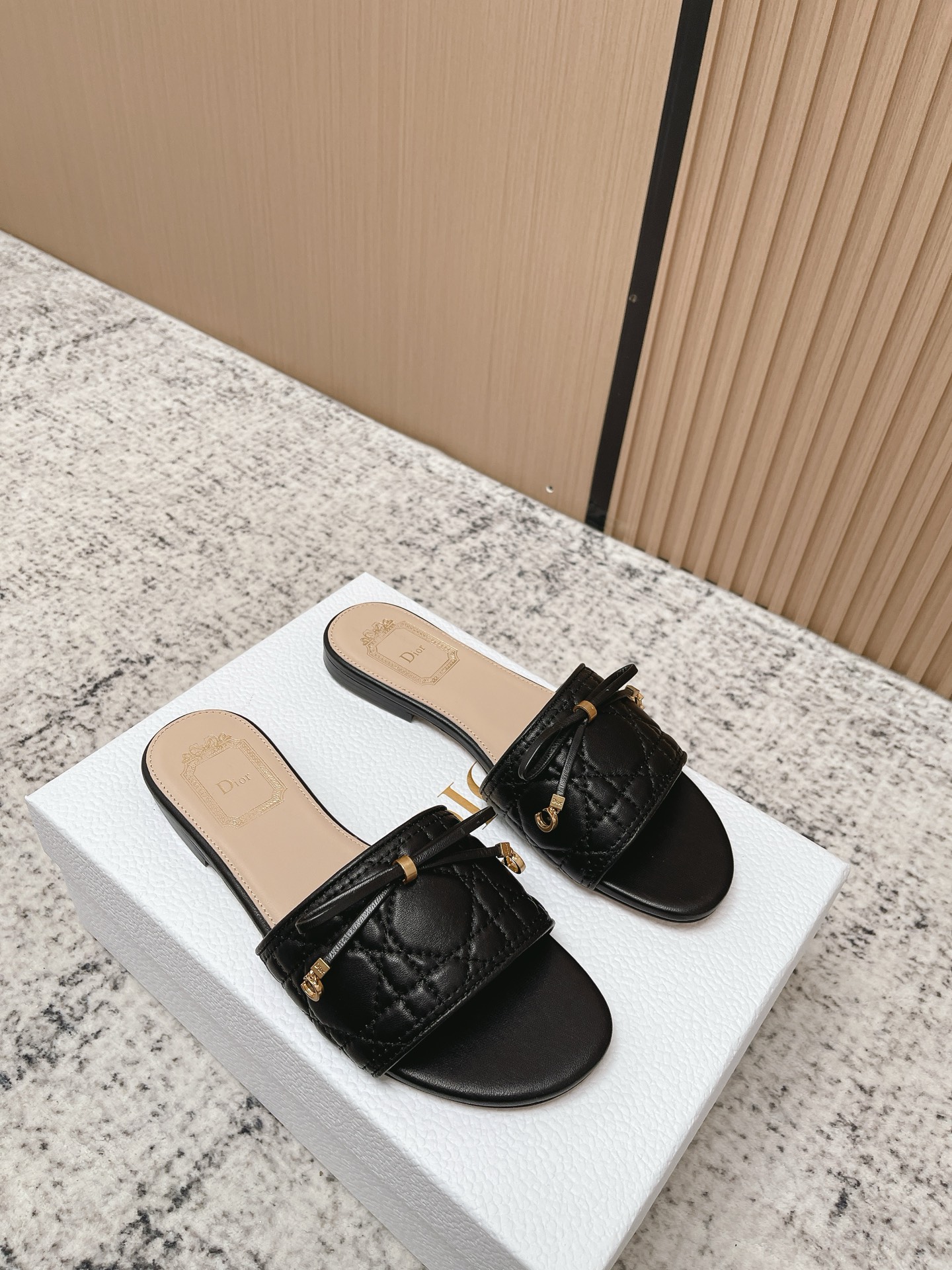 Dior Style Leather Women's Shoes style reference detail image 6 from source 775480