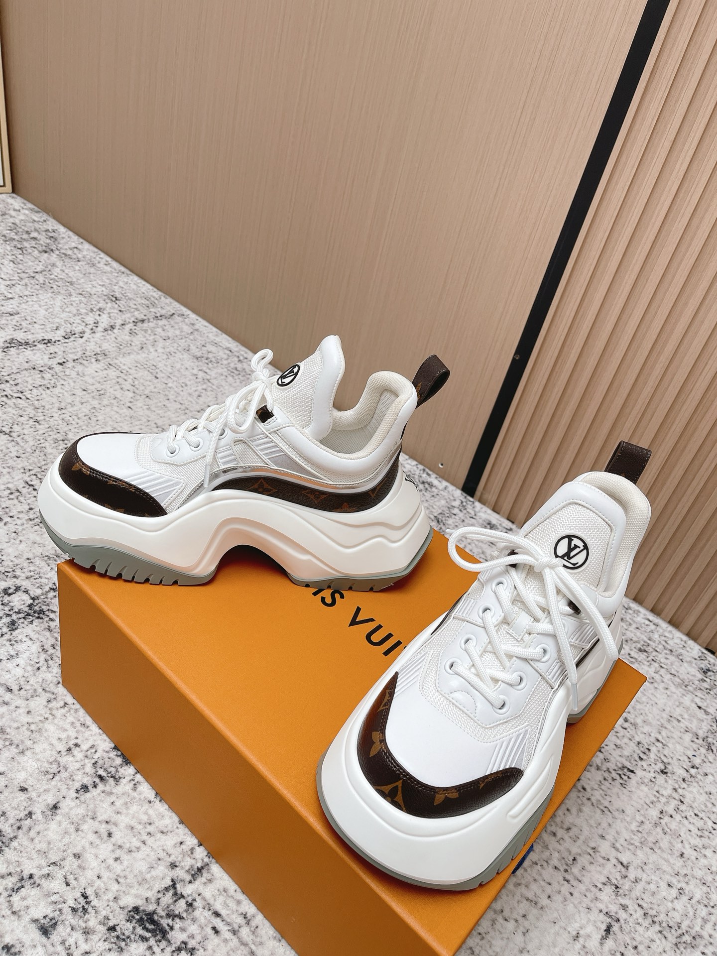 LV women's shoes Top quality: — photo 3