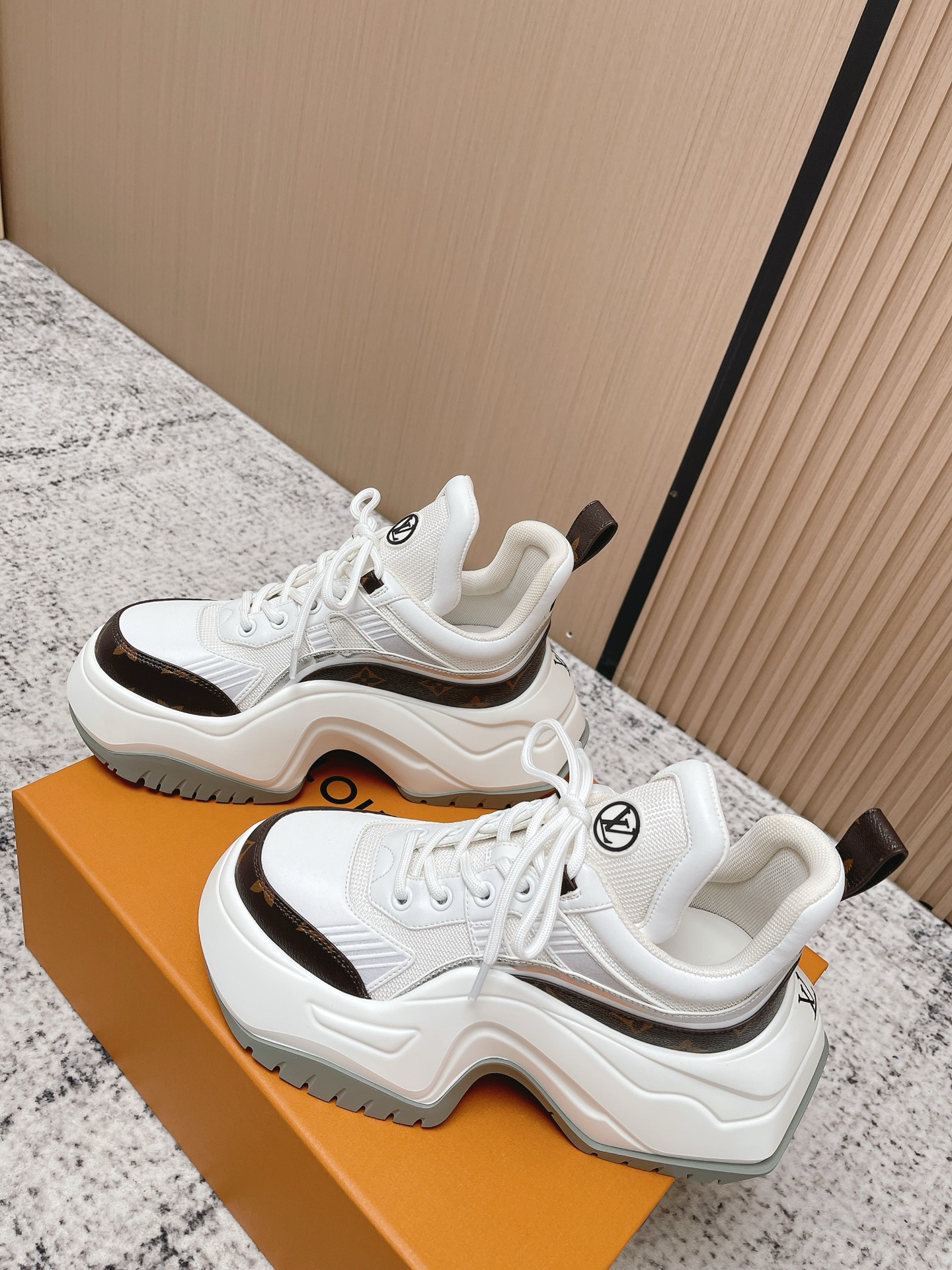 LV women's shoes Top quality: — photo 2