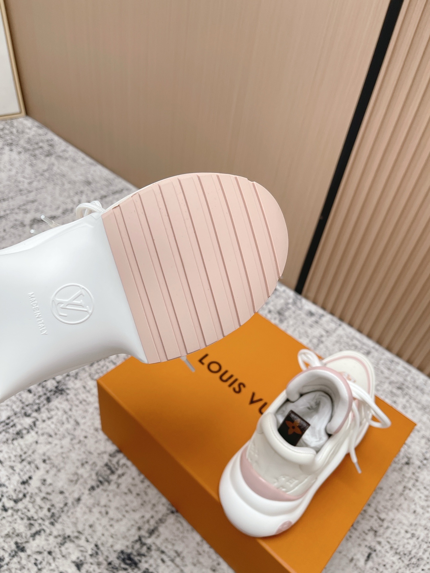 LV women's shoes Top quality: — photo 8