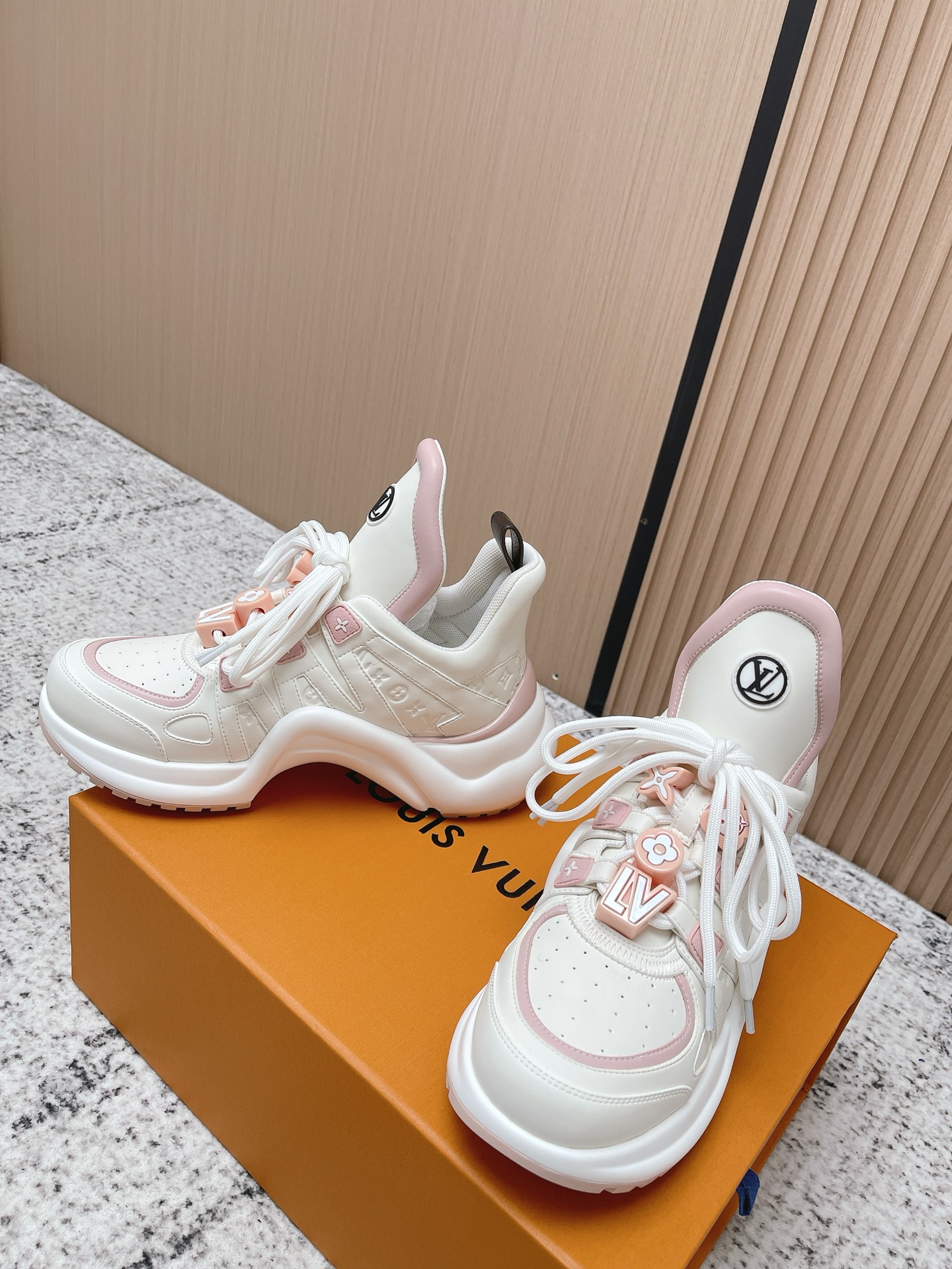 LV women's shoes Top quality: — photo 3