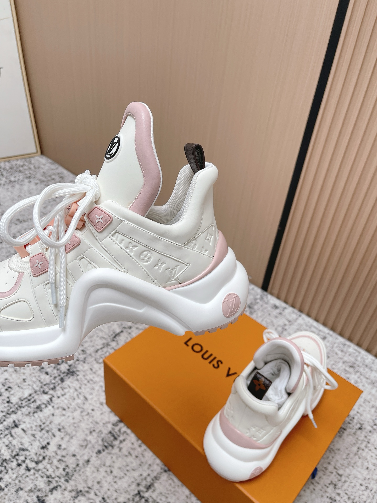 LV women's shoes Top quality: — photo 9