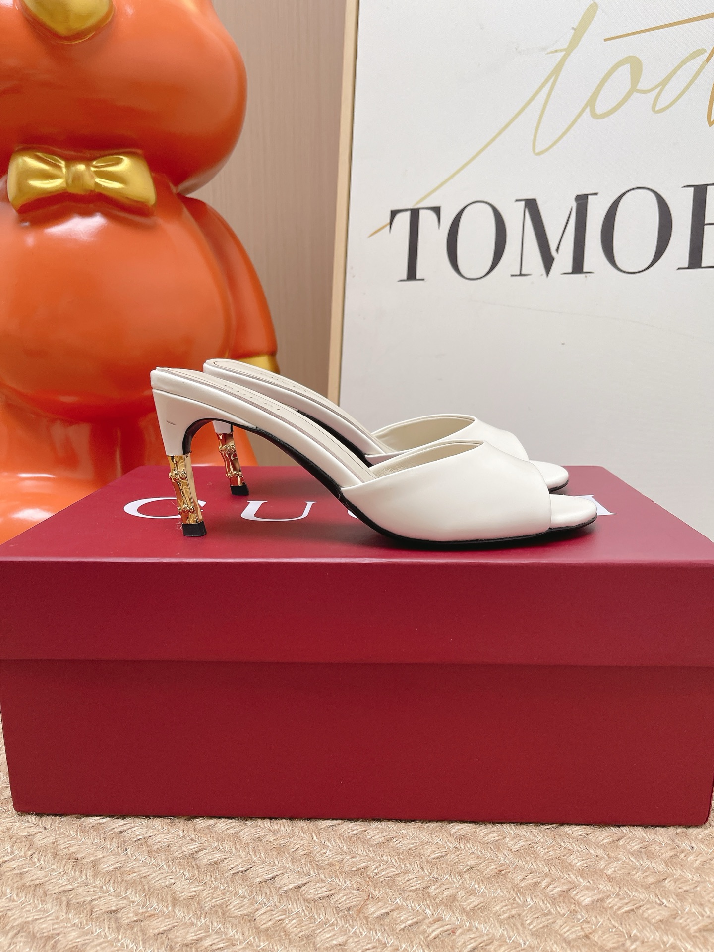 Gucci Slides