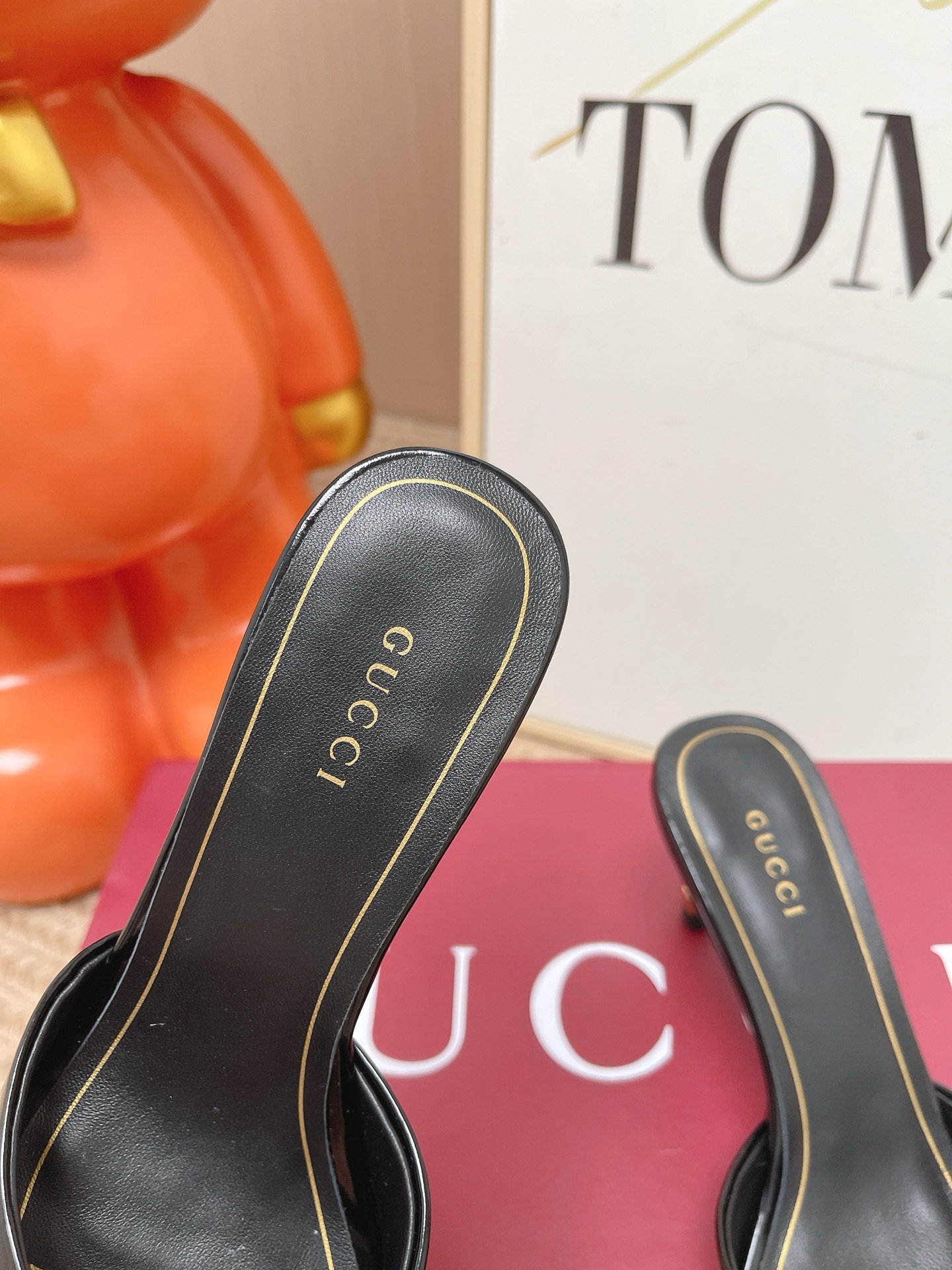 Gucci Slides