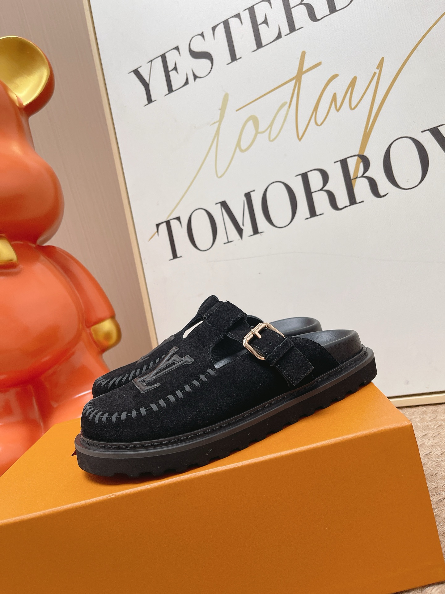 Louis Vuitton Slides