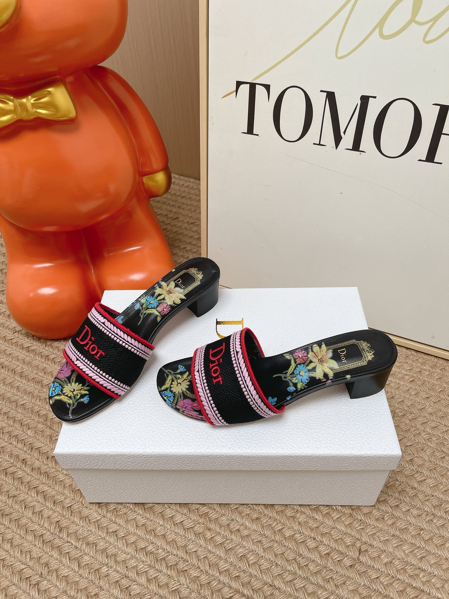 Dior Slides