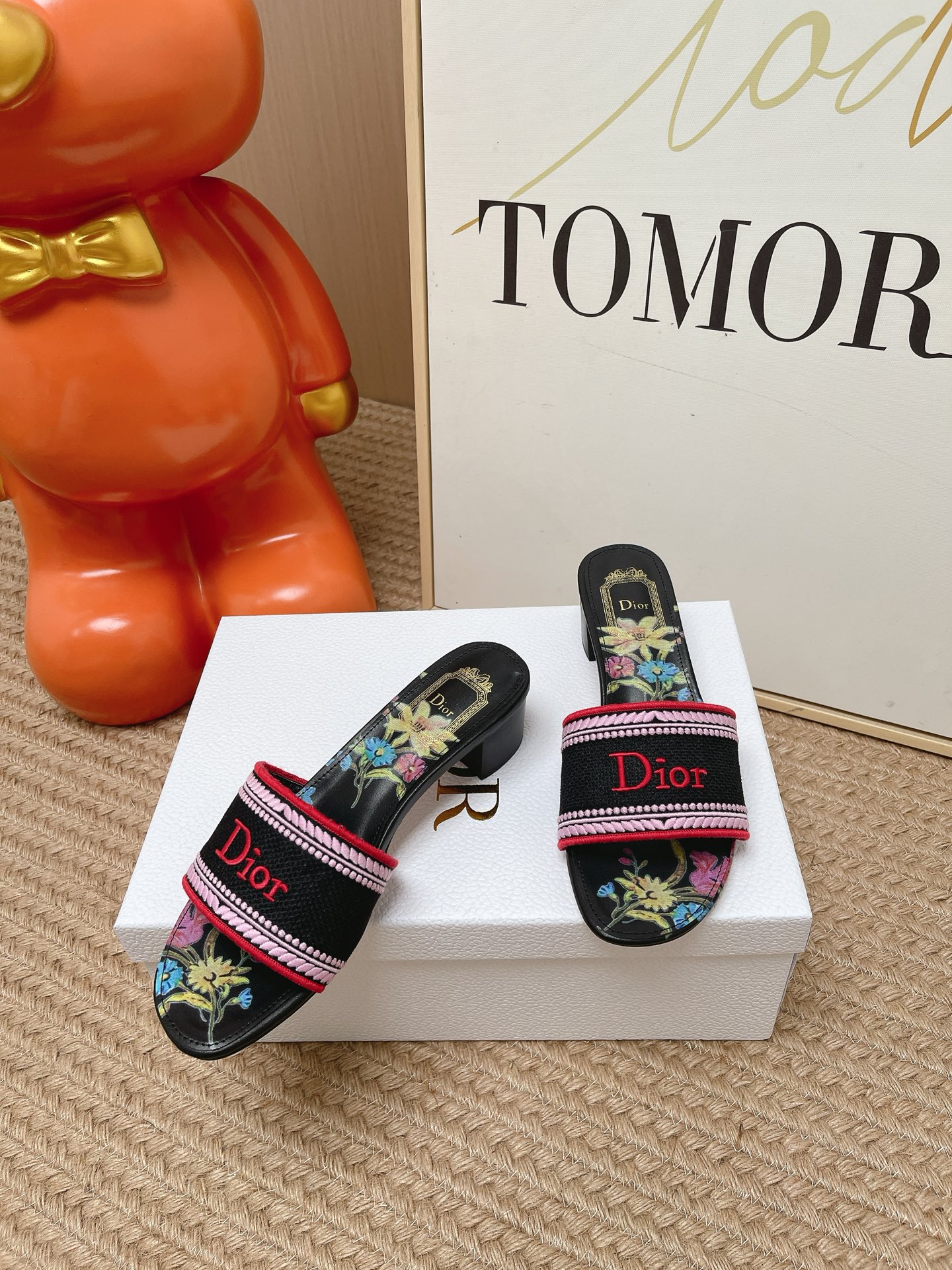 Dior Slides