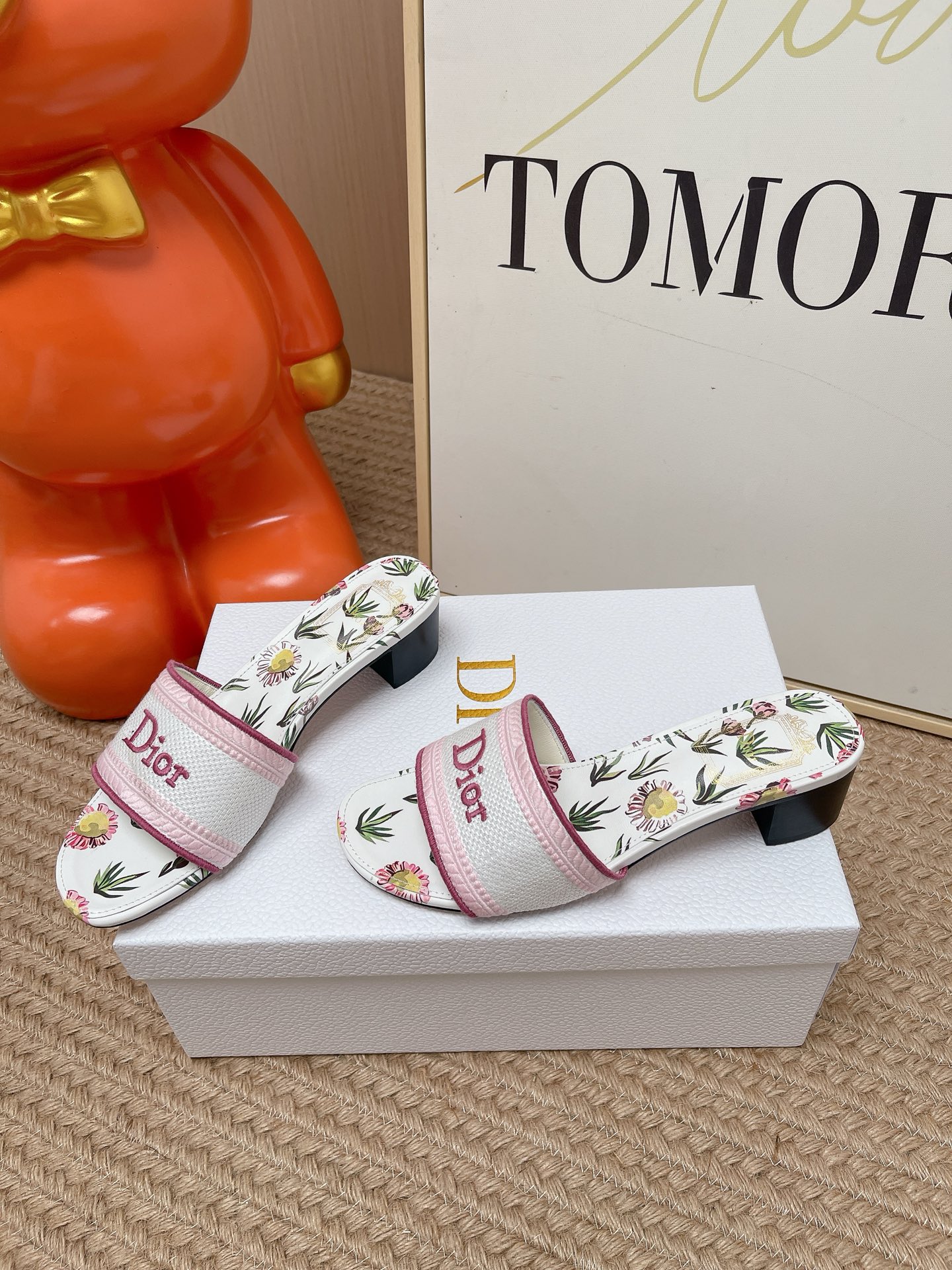 Dior Slides