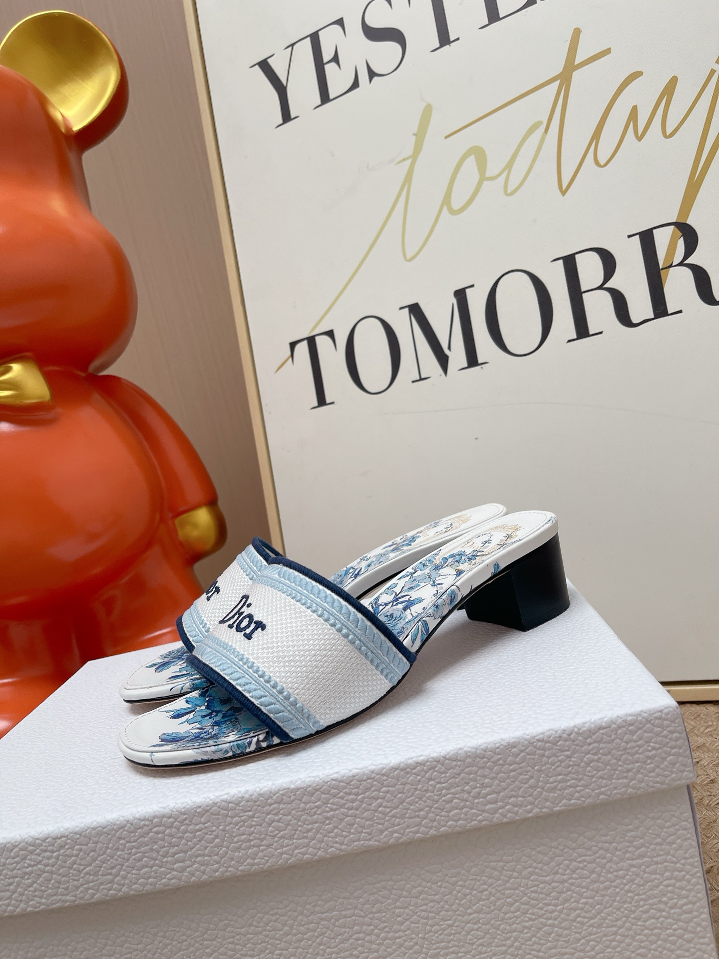 Dior Slides