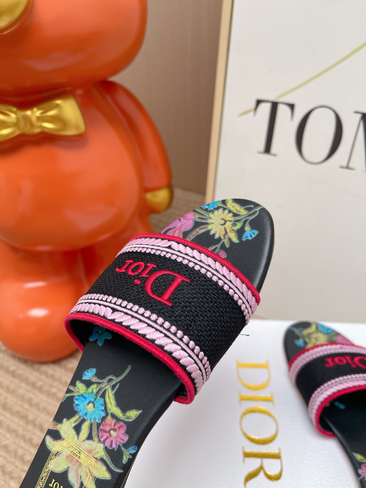 Dior Slides