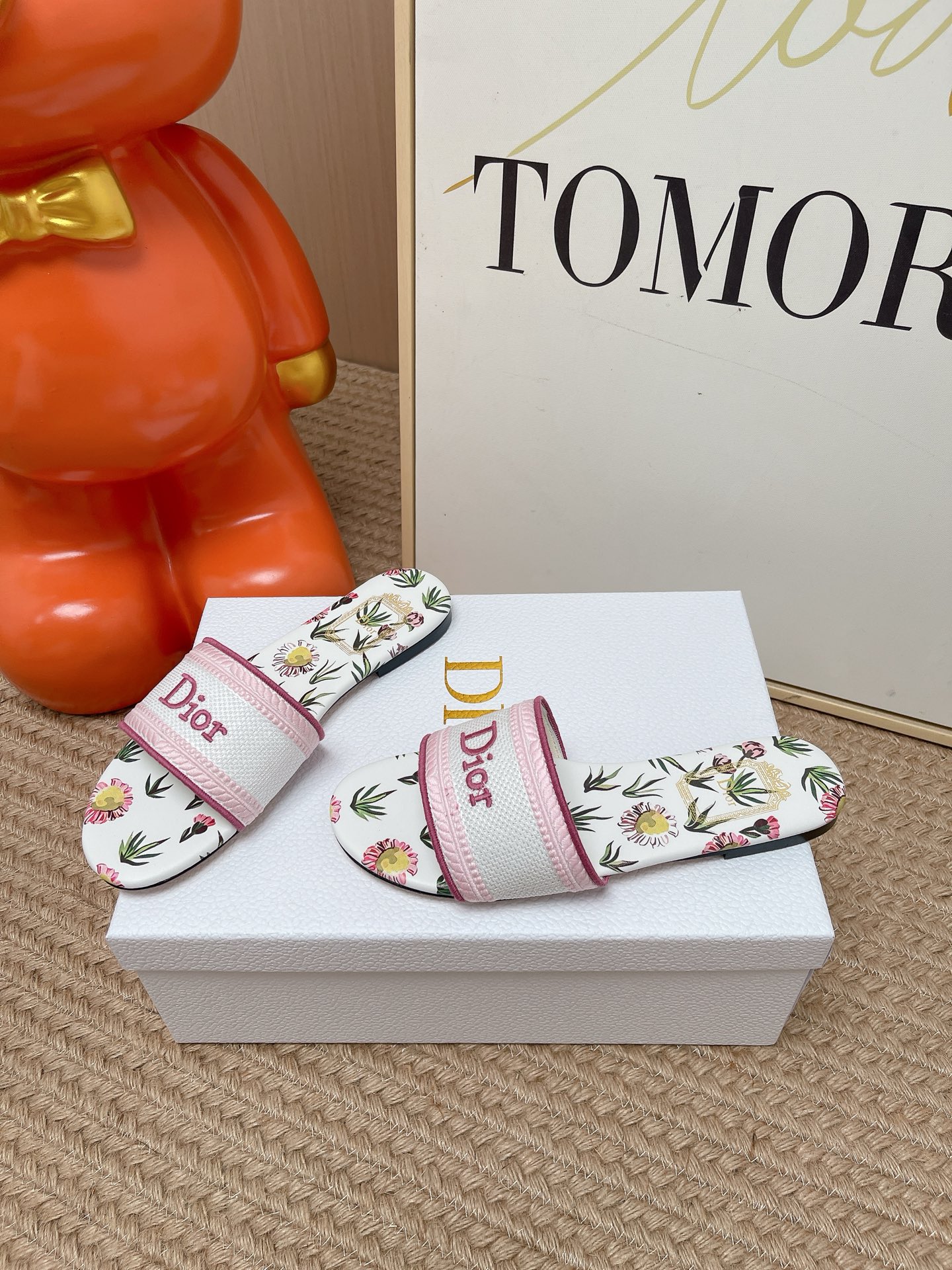 Dior Slides