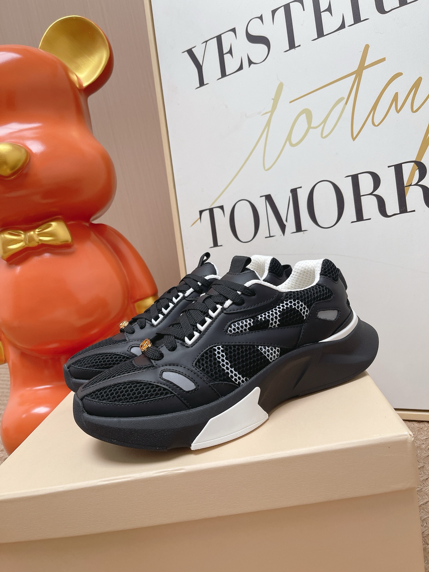 Valentino Sneakers