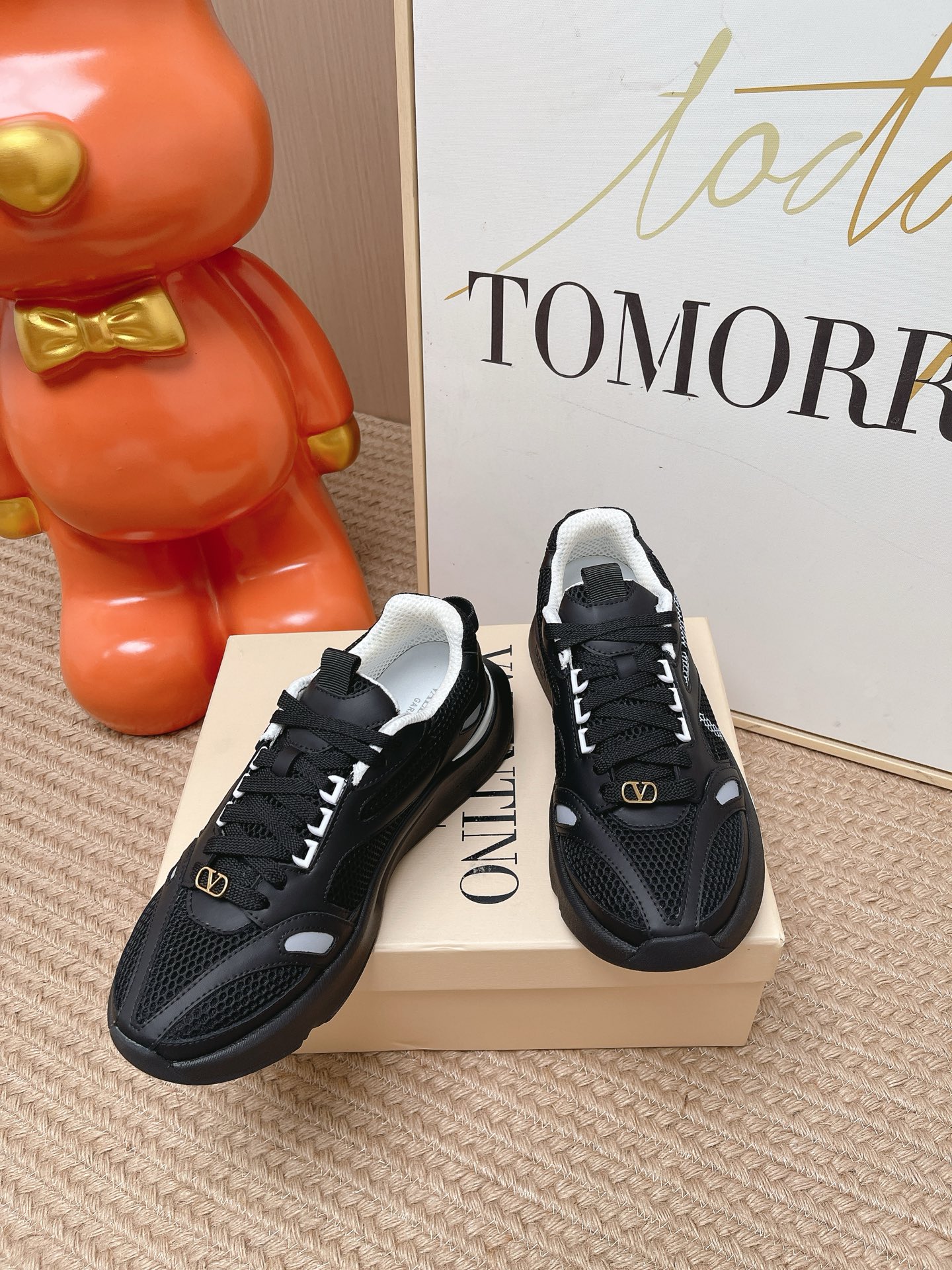 Valentino Sneakers
