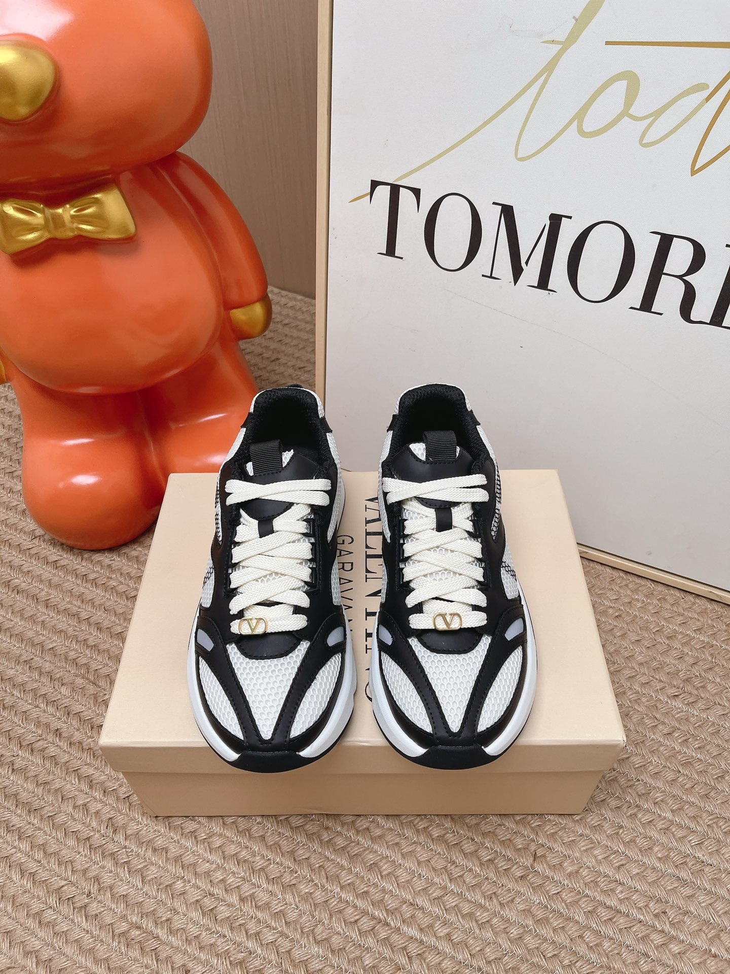 Valentino Sneakers
