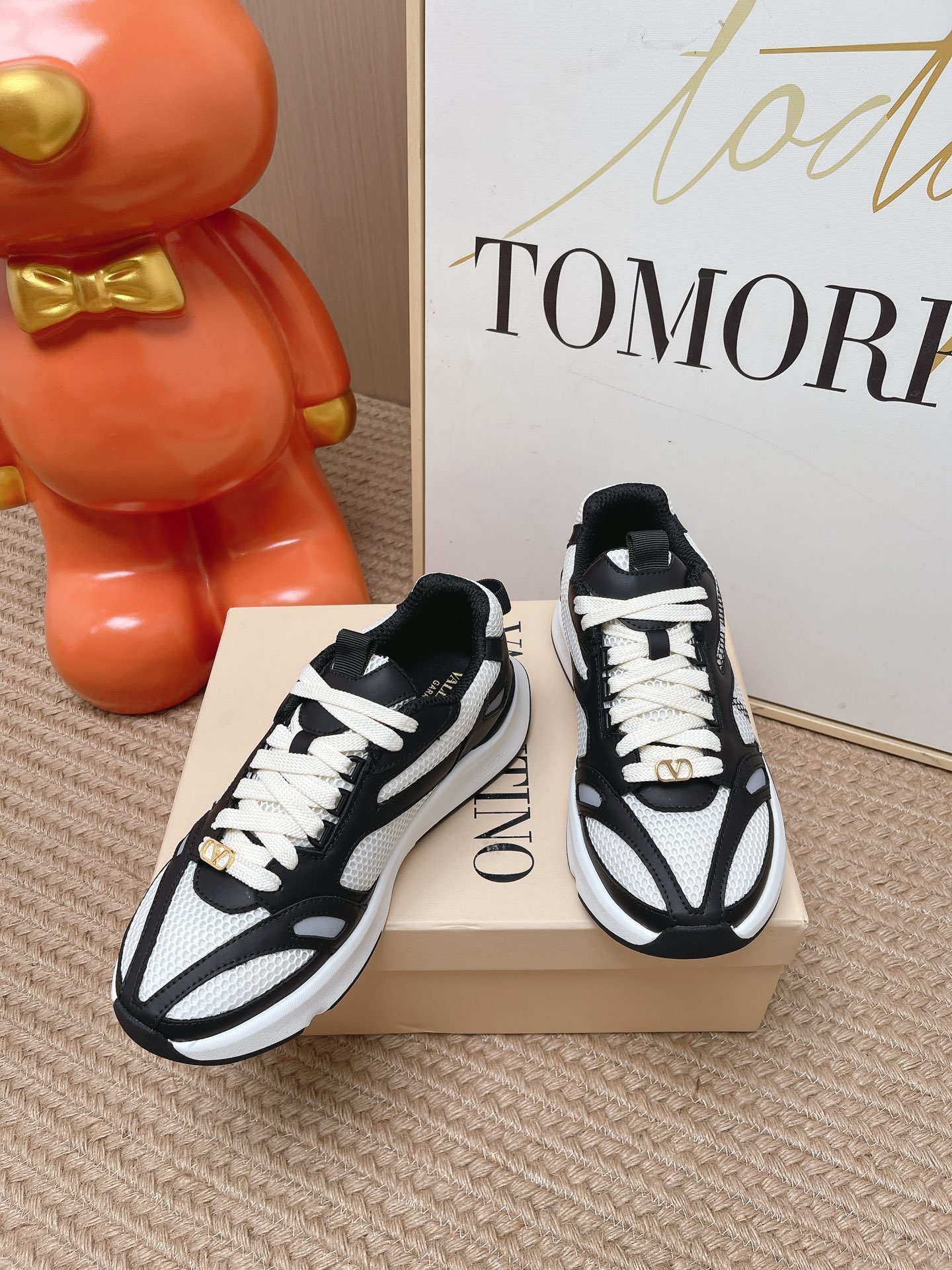 Valentino Sneakers