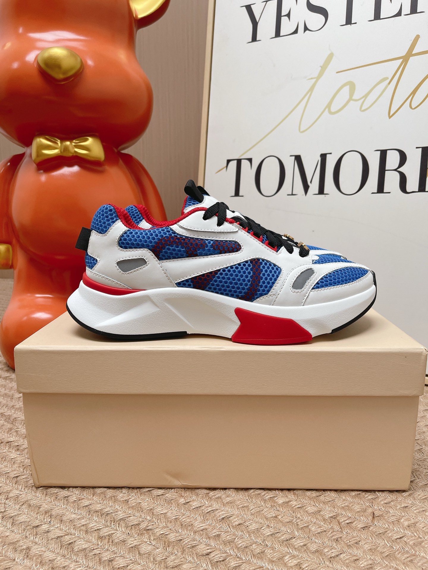 Valentino Sneakers