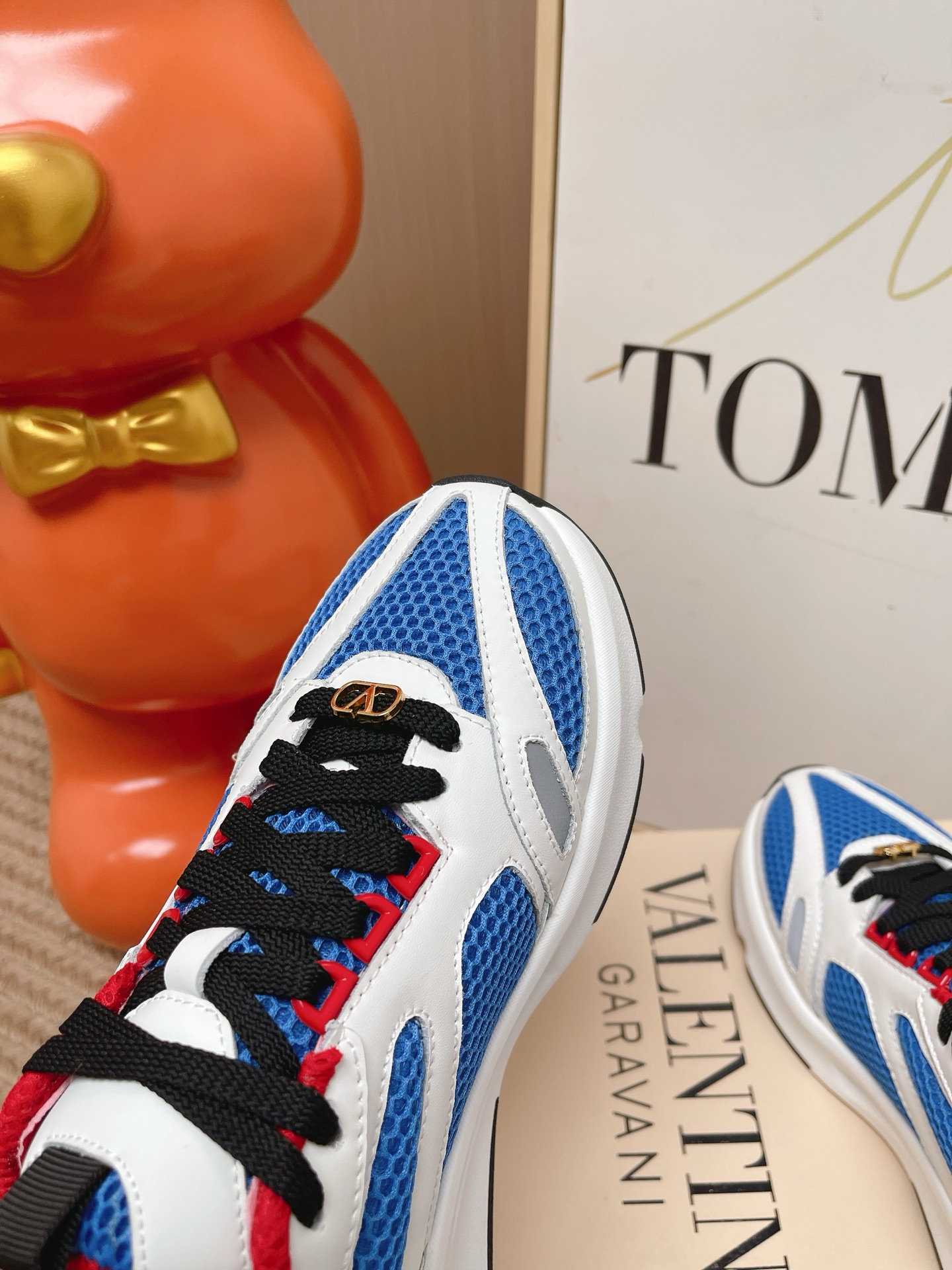Valentino Sneakers