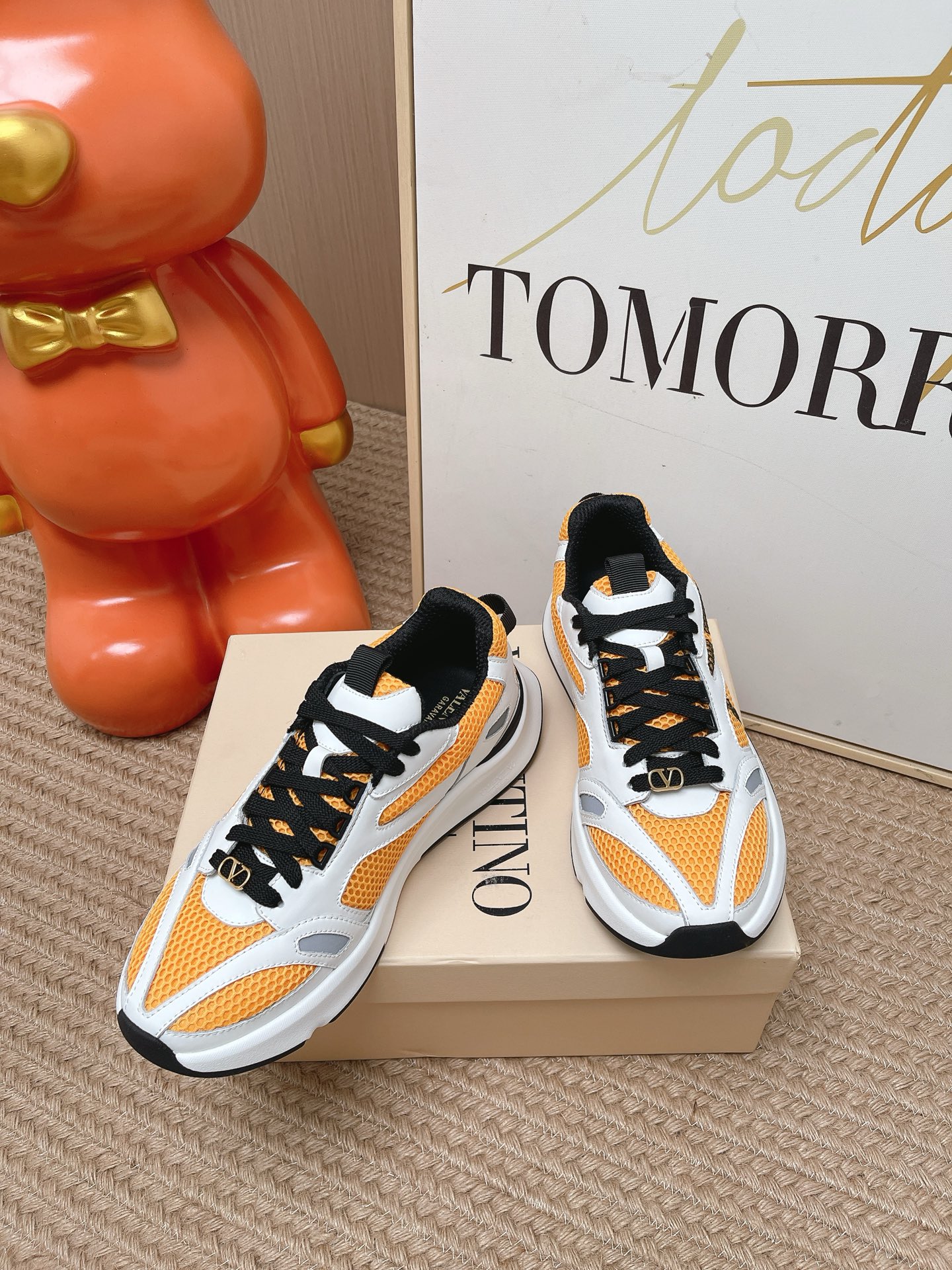 Valentino Sneakers