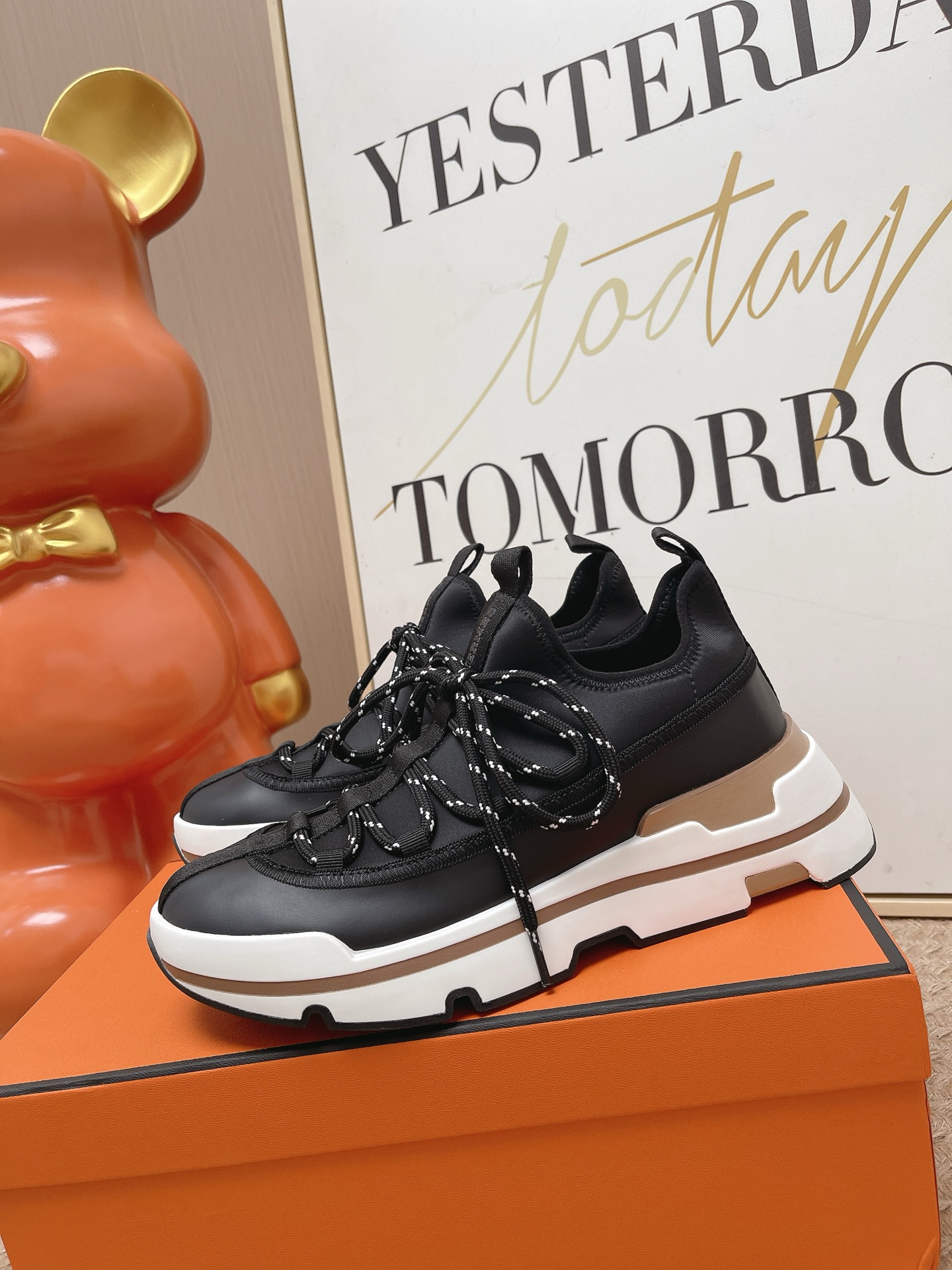 Hermes Sneakers